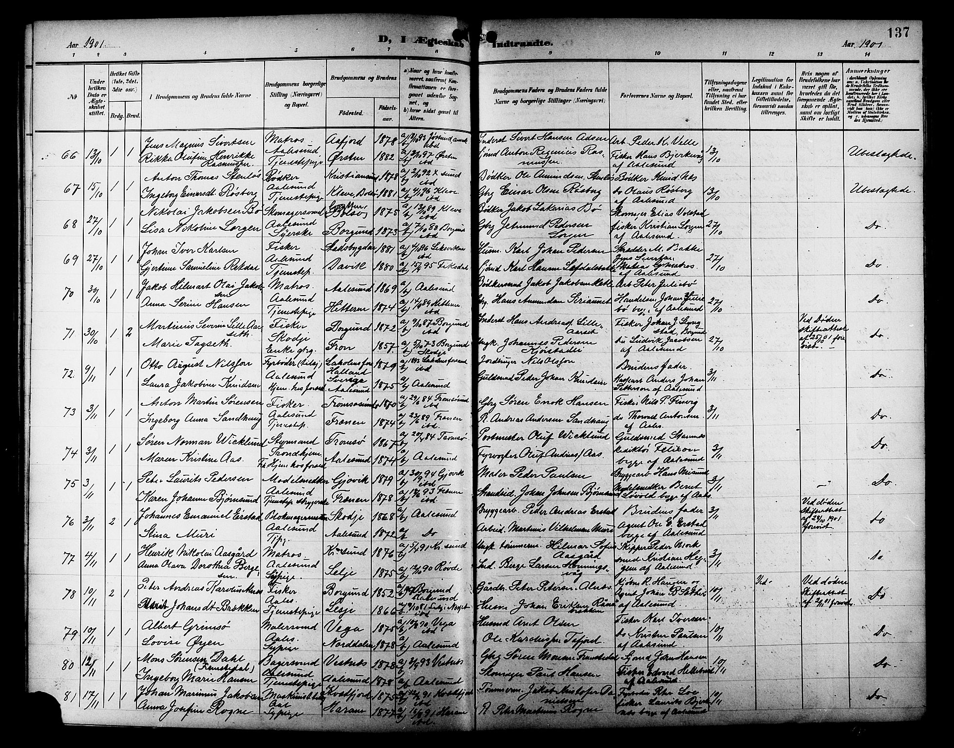 Ministerialprotokoller, klokkerbøker og fødselsregistre - Møre og Romsdal, AV/SAT-A-1454/529/L0469: Klokkerbok nr. 529C06, 1898-1906, s. 137