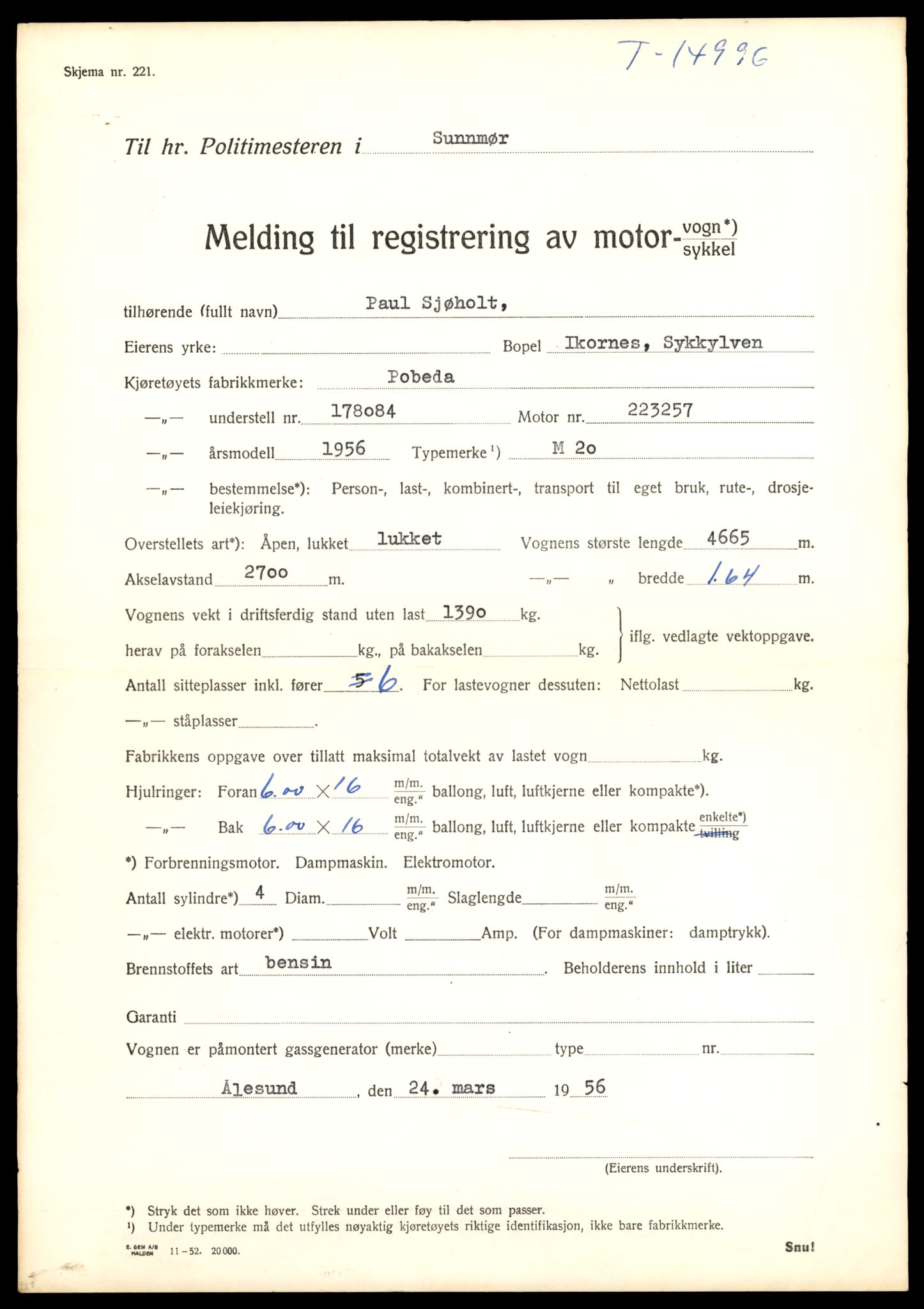 Møre og Romsdal vegkontor - Ålesund trafikkstasjon, AV/SAT-A-4099/F/Fe/L0049: Registreringskort for kjøretøy T 14864 - T 18613, 1927-1998, s. 3215