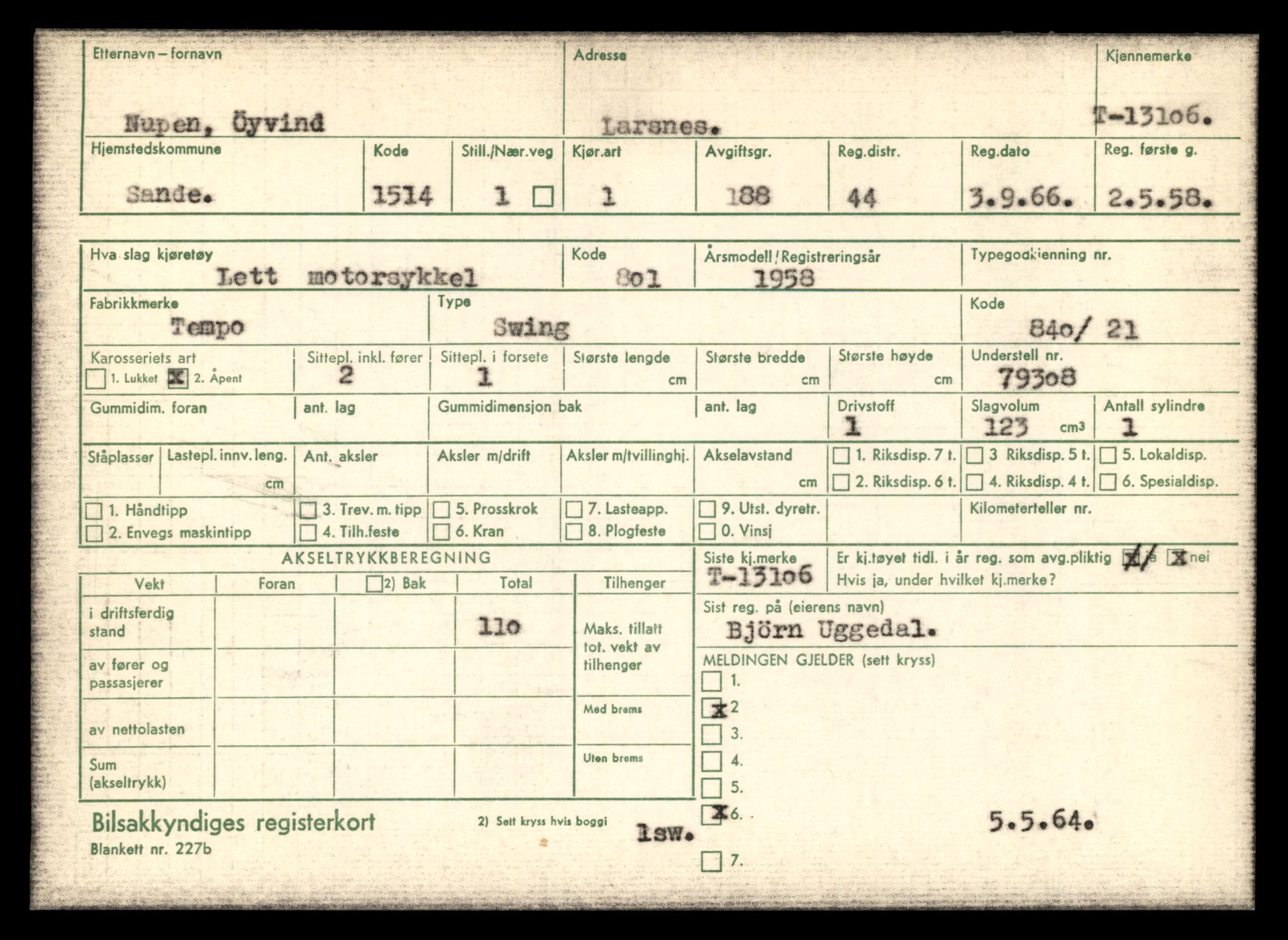 Møre og Romsdal vegkontor - Ålesund trafikkstasjon, AV/SAT-A-4099/F/Fe/L0037: Registreringskort for kjøretøy T 13031 - T 13179, 1927-1998, s. 1521