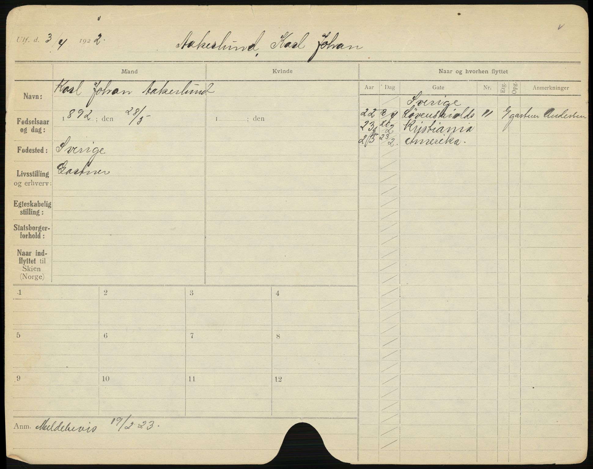 Skien folkeregister, AV/SAKO-A-425/G/Ga/L0005B: Utflyttede, 1923