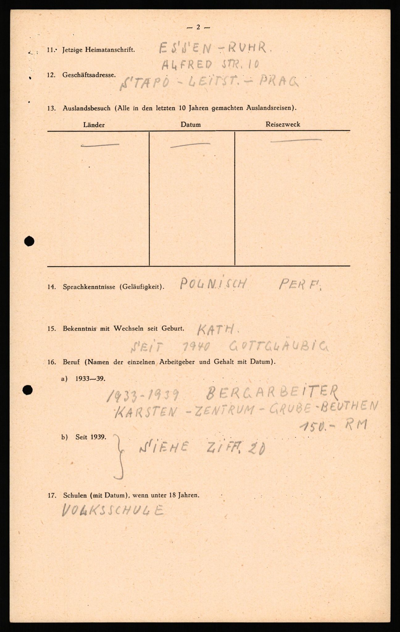 Forsvaret, Forsvarets overkommando II, AV/RA-RAFA-3915/D/Db/L0032: CI Questionaires. Tyske okkupasjonsstyrker i Norge. Tyskere., 1945-1946, s. 133