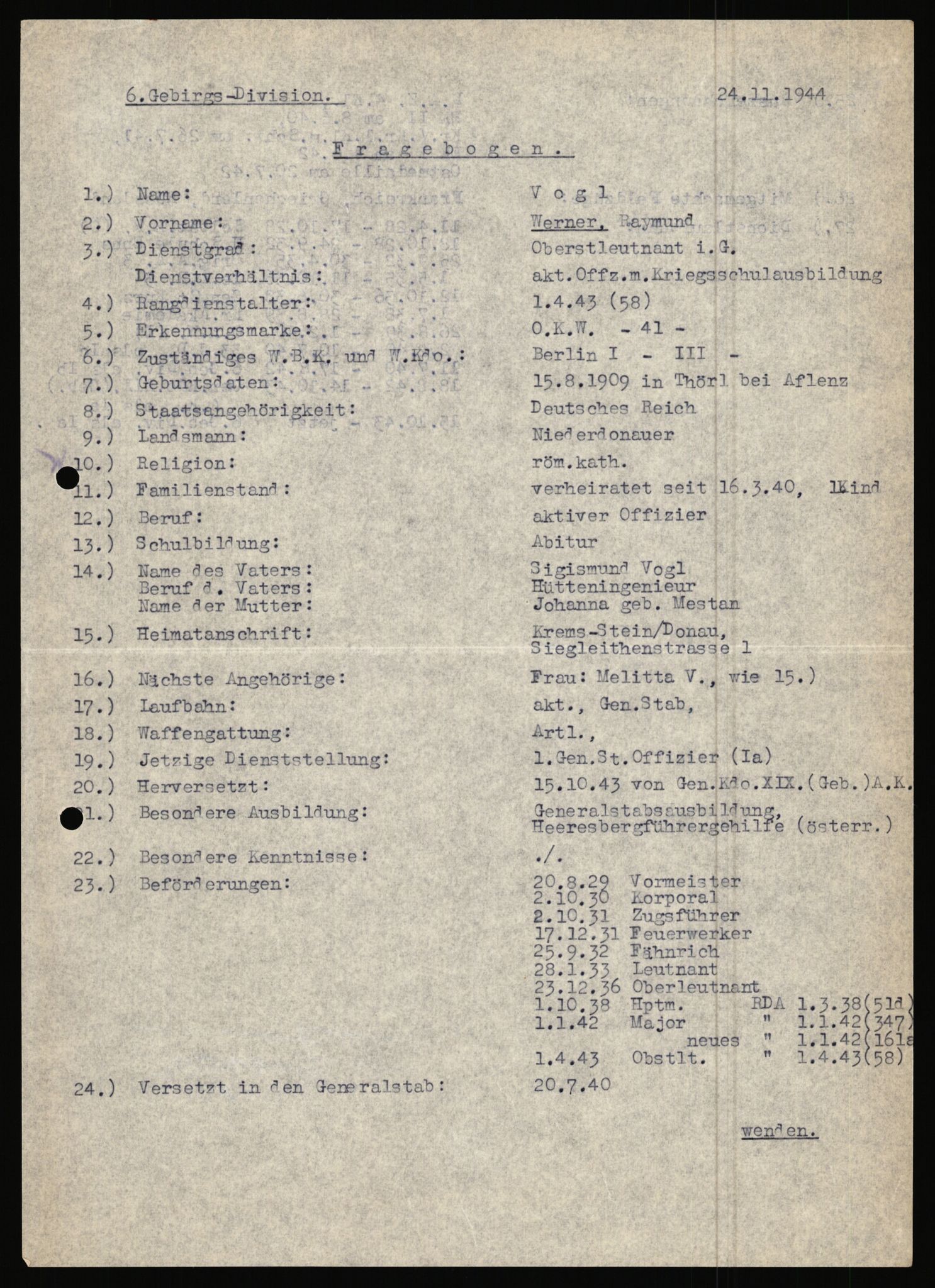 Forsvarets Overkommando. 2 kontor. Arkiv 11.4. Spredte tyske arkivsaker, AV/RA-RAFA-7031/D/Dar/Dara/L0019: Personalbøker og diverse, 1940-1945, s. 642