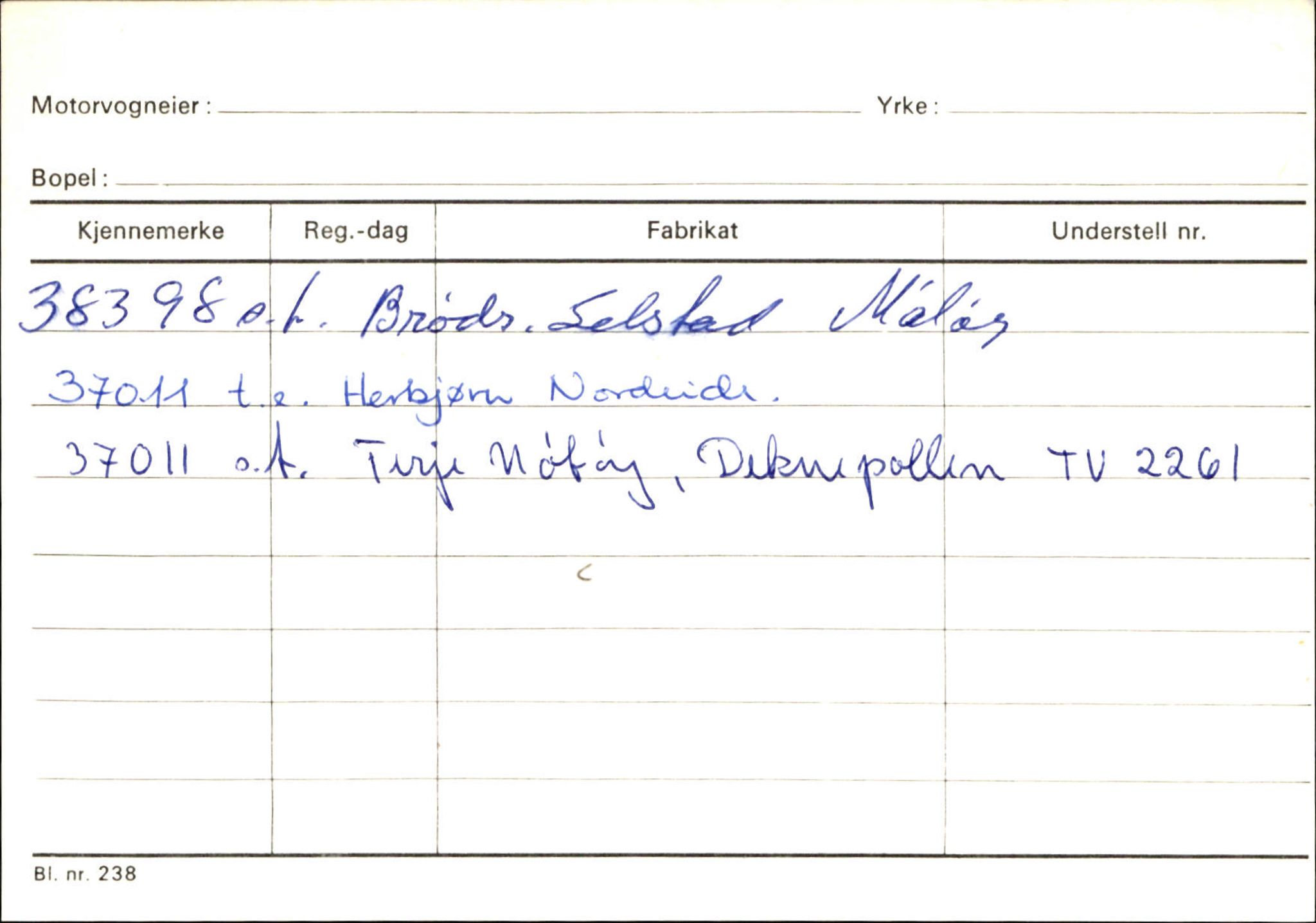 Statens vegvesen, Sogn og Fjordane vegkontor, AV/SAB-A-5301/4/F/L0130: Eigarregister Eid T-Å. Høyanger A-O, 1945-1975, s. 1999