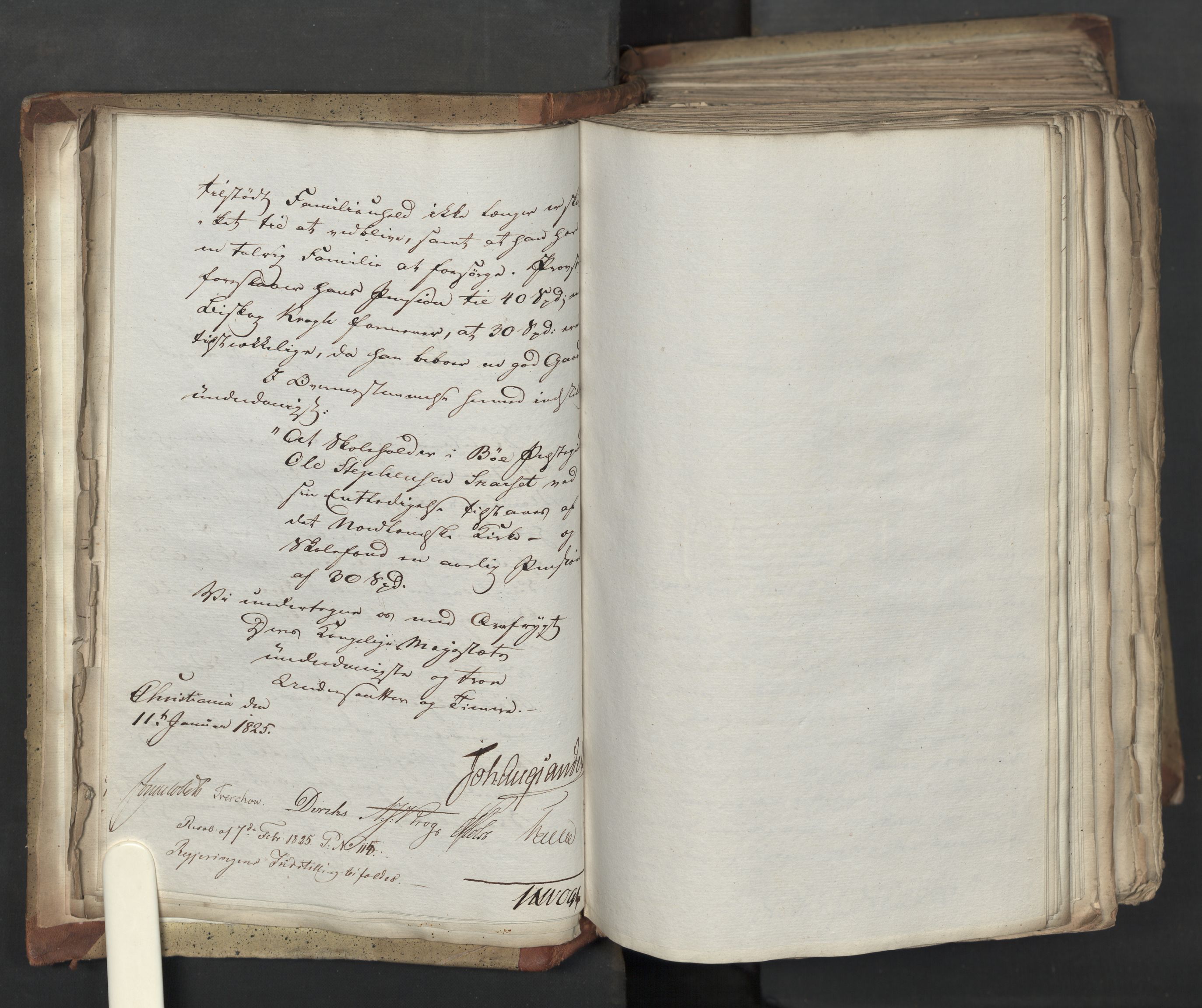 Statsrådsavdelingen i Stockholm, AV/RA-S-1003/D/Da/L0041: Regjeringsinnstillinger nr. 2204-2466, 1825, s. 42