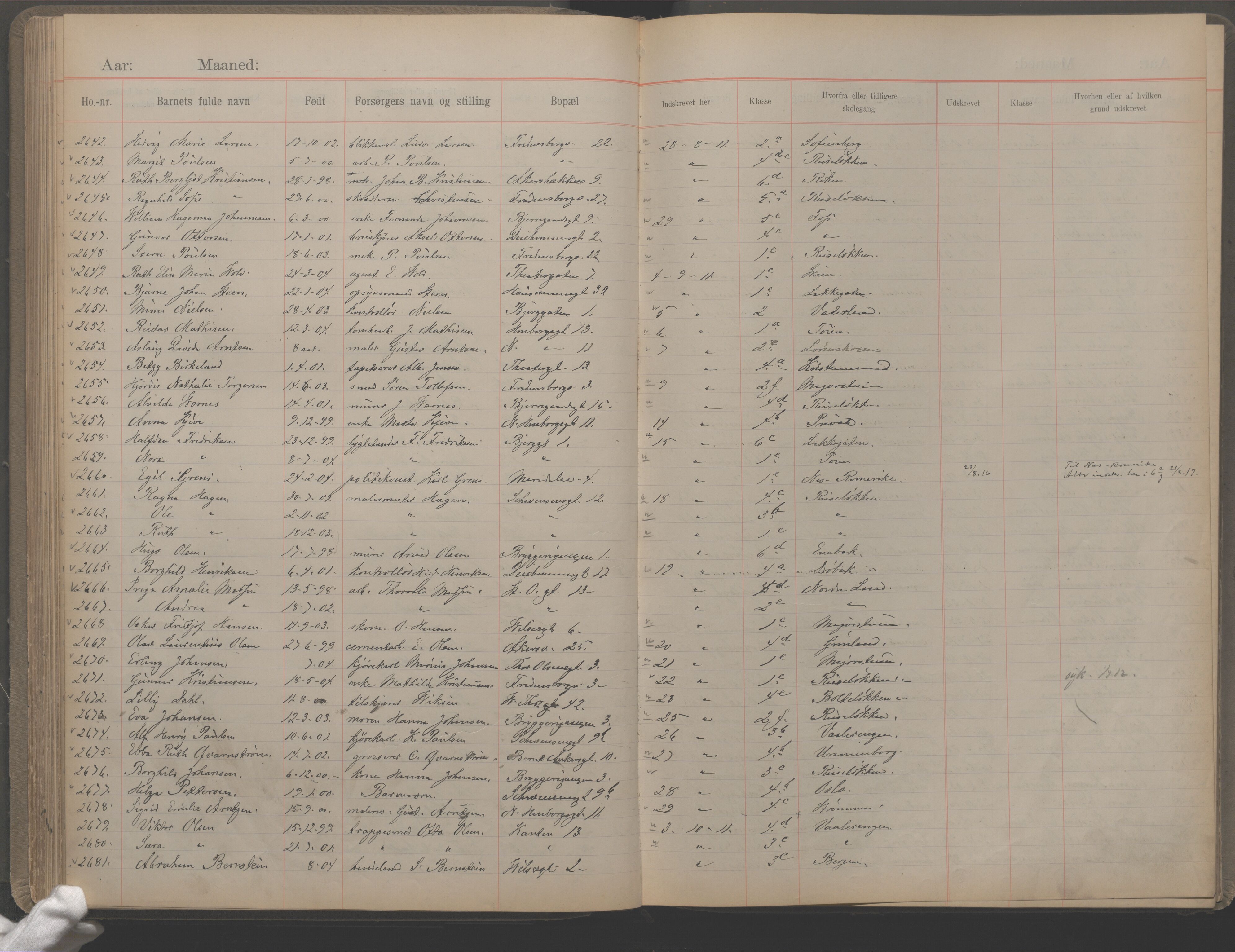 Møllergata skole, OBA/A-20129/F/Fa/L0002: Ut-/innskrivningsprotokoll, 1907-1932, s. 71