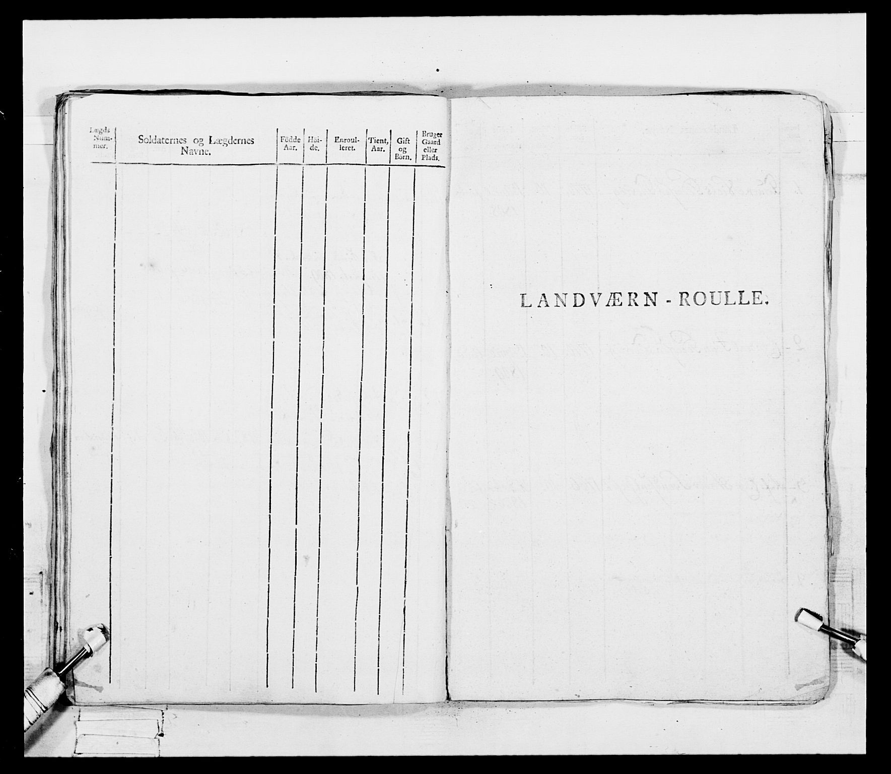 Generalitets- og kommissariatskollegiet, Det kongelige norske kommissariatskollegium, AV/RA-EA-5420/E/Eh/L0083a: 2. Trondheimske nasjonale infanteriregiment, 1810, s. 34