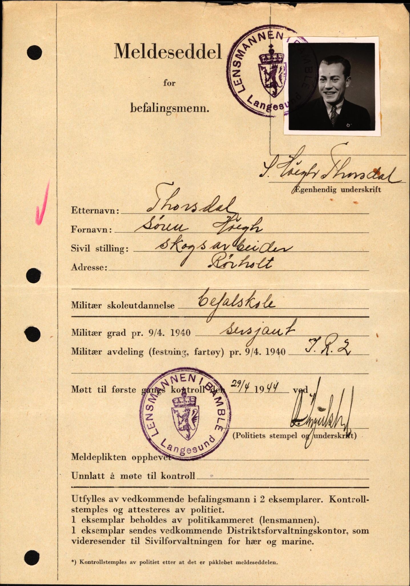 Forsvaret, Forsvarets krigshistoriske avdeling, AV/RA-RAFA-2017/Y/Yf/L0209: II-C-11-2121  -  Okkupasjonstiden.  Meldesedler for befal med foto og oppl. om militær grad 9. apr. 1940., 1944-1945, s. 1102