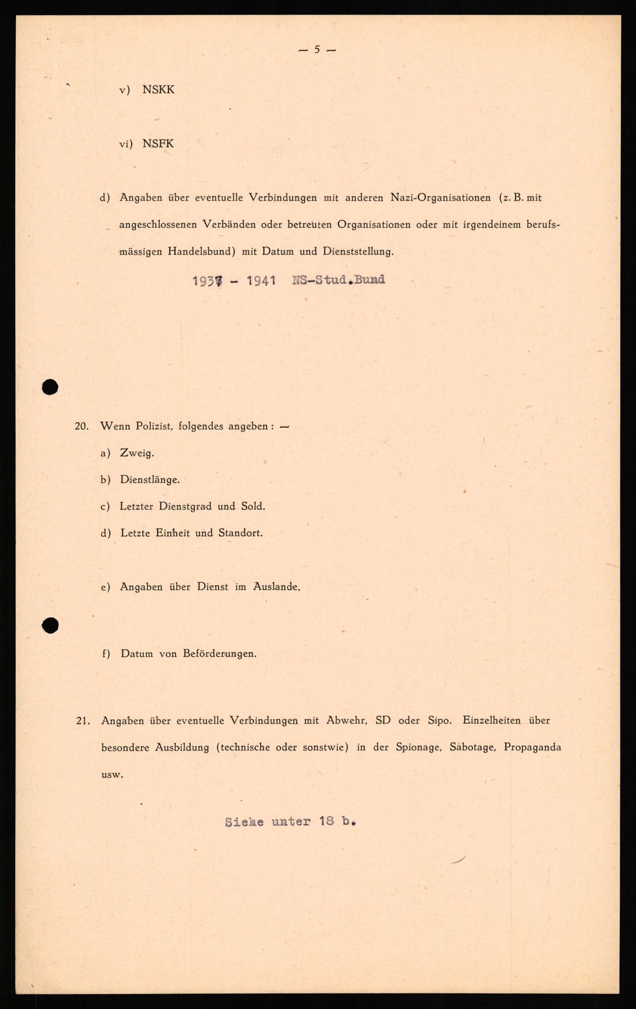 Forsvaret, Forsvarets overkommando II, AV/RA-RAFA-3915/D/Db/L0023: CI Questionaires. Tyske okkupasjonsstyrker i Norge. Tyskere., 1945-1946, s. 250