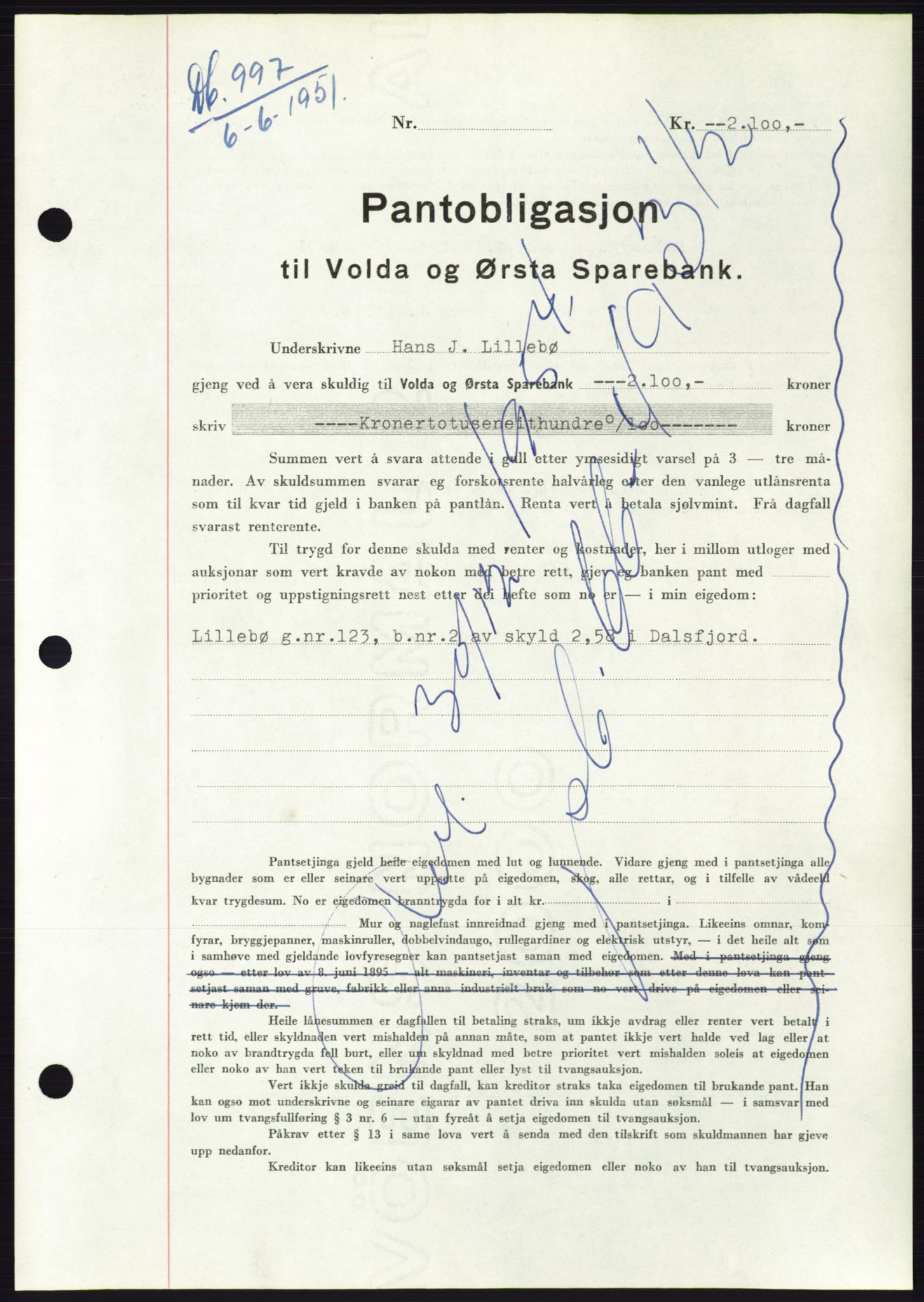 Søre Sunnmøre sorenskriveri, AV/SAT-A-4122/1/2/2C/L0120: Pantebok nr. 8B, 1951-1951, Dagboknr: 997/1951