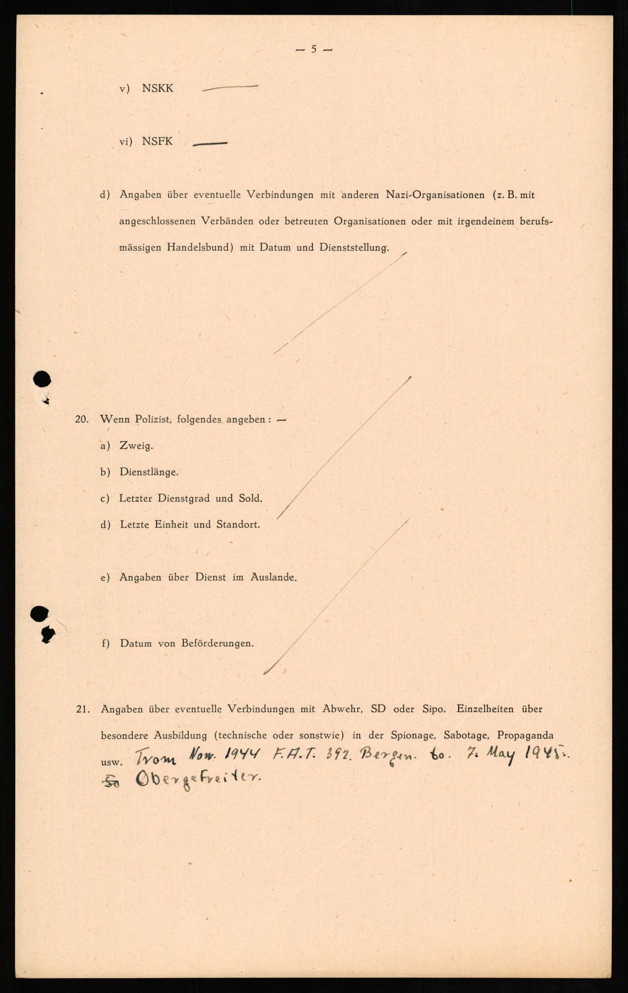 Forsvaret, Forsvarets overkommando II, RA/RAFA-3915/D/Db/L0014: CI Questionaires. Tyske okkupasjonsstyrker i Norge. Tyskere., 1945-1946, s. 404