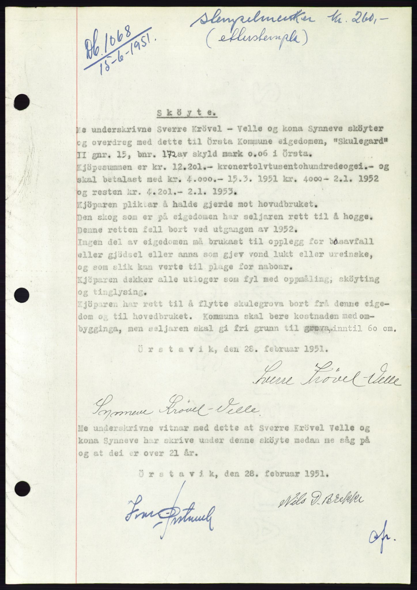 Søre Sunnmøre sorenskriveri, SAT/A-4122/1/2/2C/L0089: Pantebok nr. 15A, 1951-1951, Dagboknr: 1068/1951