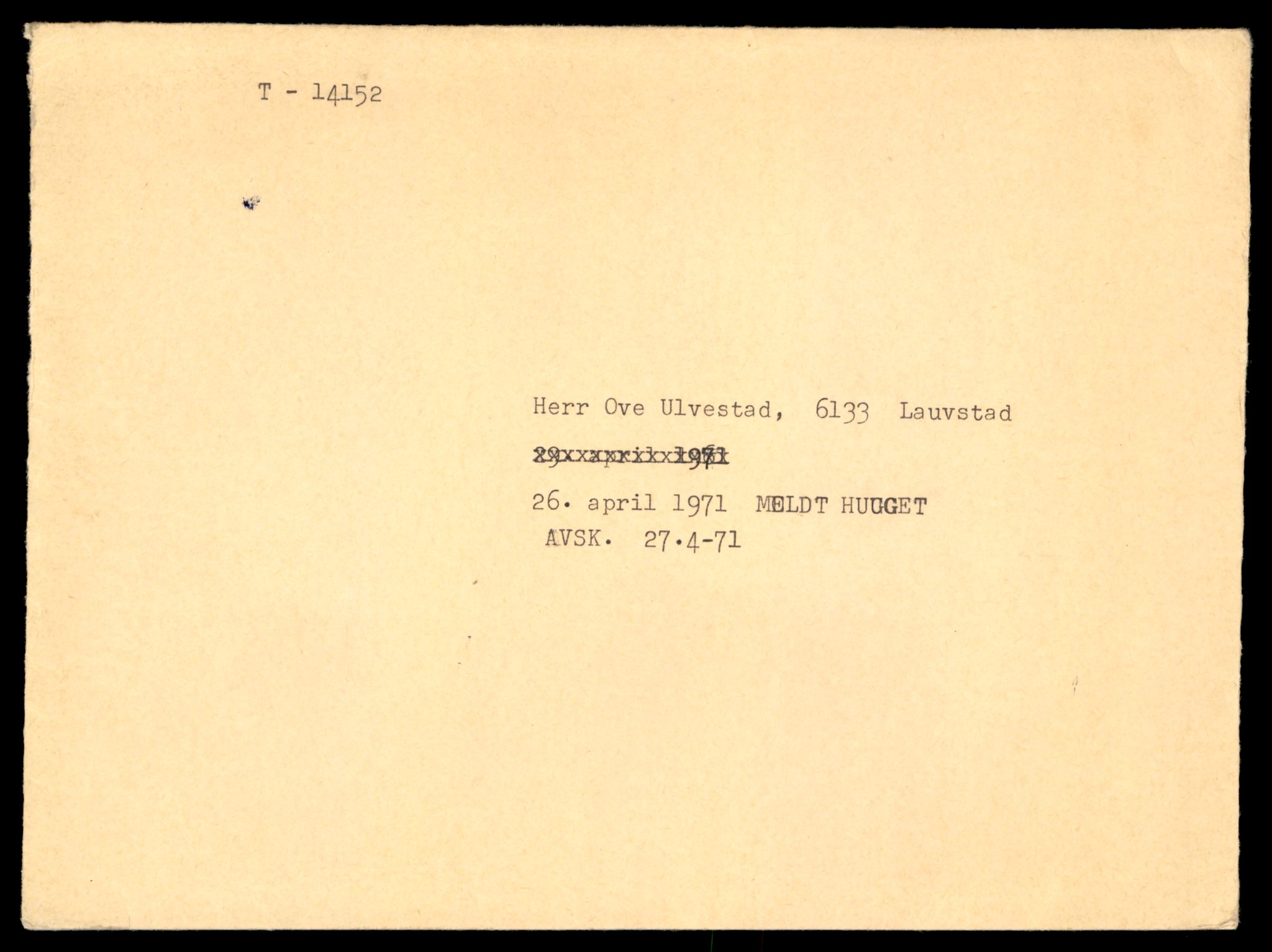 Møre og Romsdal vegkontor - Ålesund trafikkstasjon, AV/SAT-A-4099/F/Fe/L0043: Registreringskort for kjøretøy T 14080 - T 14204, 1927-1998, s. 1913