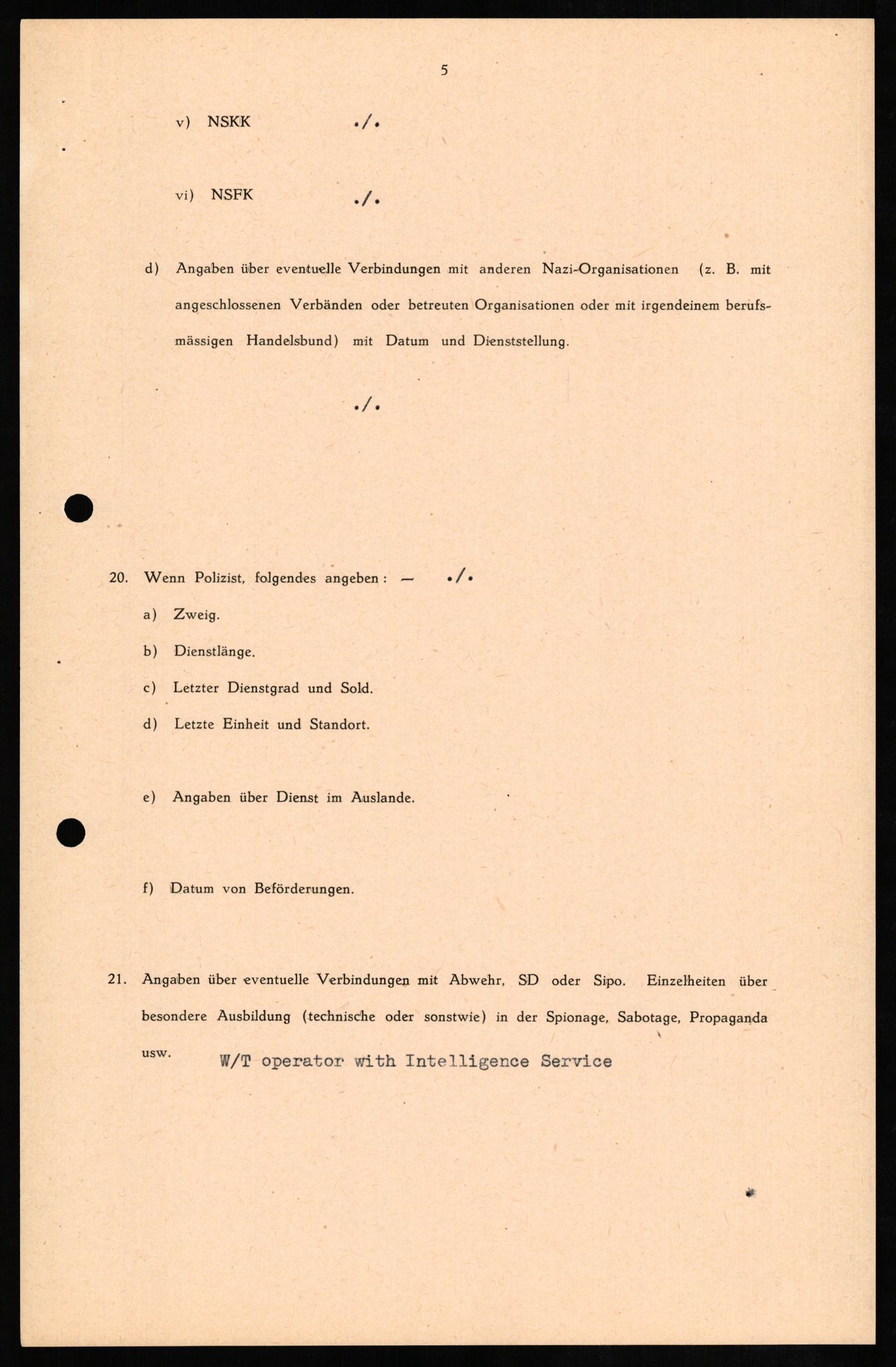 Forsvaret, Forsvarets overkommando II, AV/RA-RAFA-3915/D/Db/L0012: CI Questionaires. Tyske okkupasjonsstyrker i Norge. Tyskere., 1945-1946, s. 262