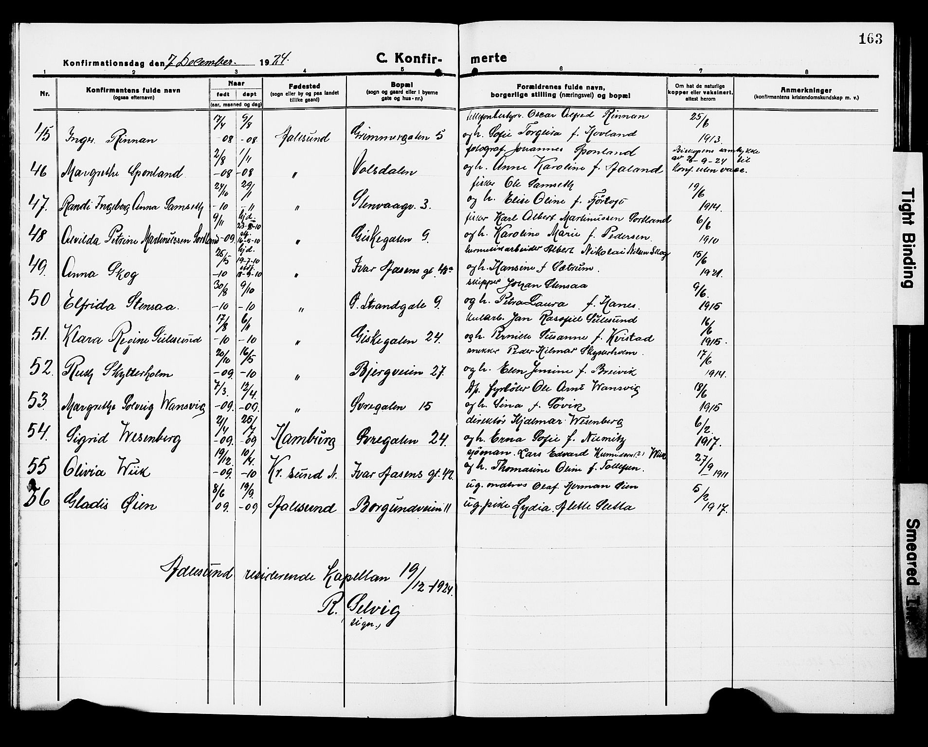 Ministerialprotokoller, klokkerbøker og fødselsregistre - Møre og Romsdal, AV/SAT-A-1454/529/L0472: Klokkerbok nr. 529C09, 1917-1929, s. 163