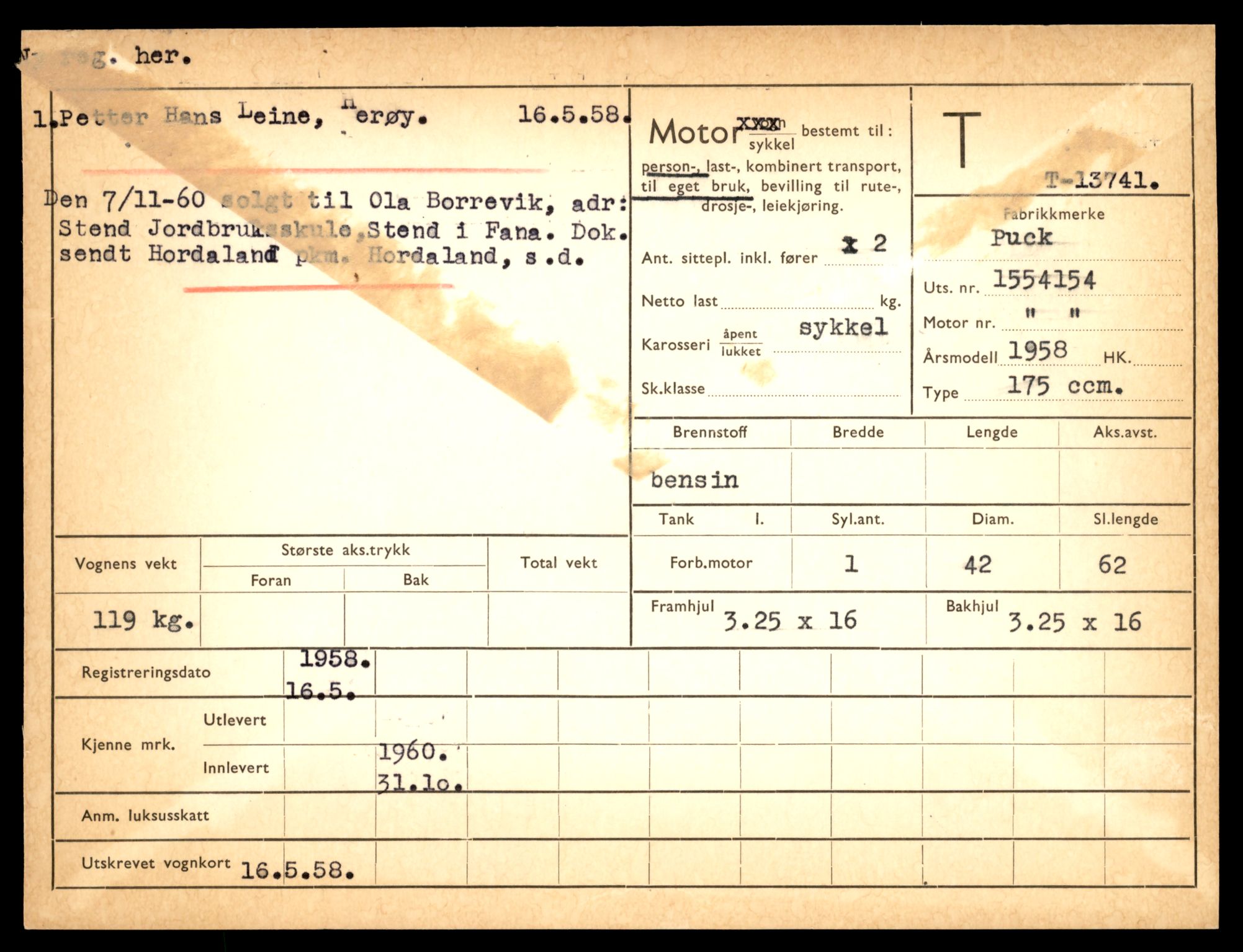 Møre og Romsdal vegkontor - Ålesund trafikkstasjon, AV/SAT-A-4099/F/Fe/L0041: Registreringskort for kjøretøy T 13710 - T 13905, 1927-1998, s. 535