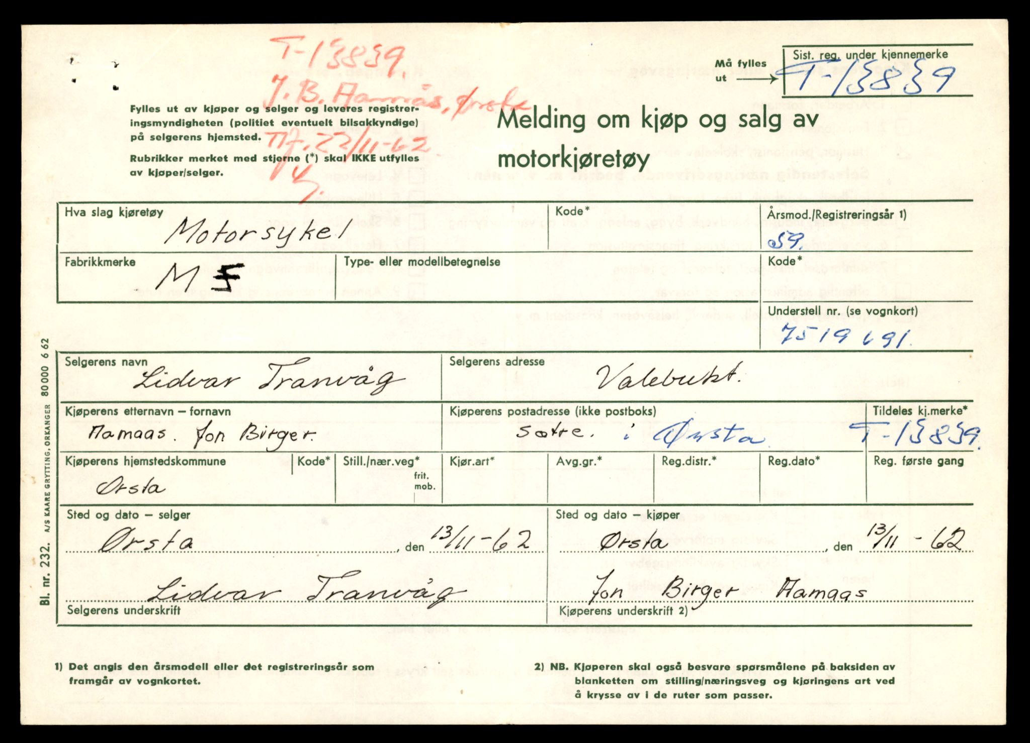 Møre og Romsdal vegkontor - Ålesund trafikkstasjon, AV/SAT-A-4099/F/Fe/L0041: Registreringskort for kjøretøy T 13710 - T 13905, 1927-1998, s. 2329