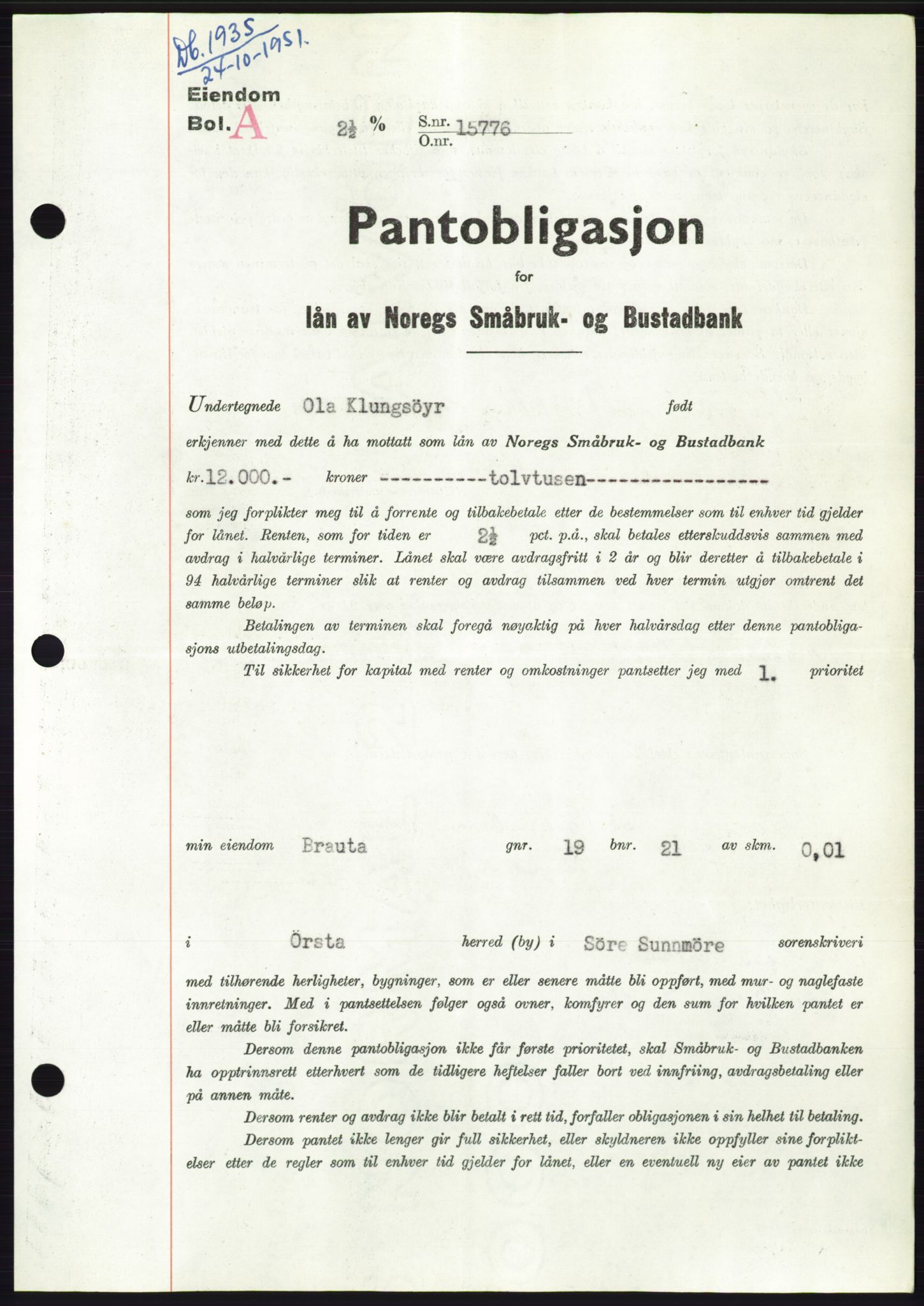 Søre Sunnmøre sorenskriveri, SAT/A-4122/1/2/2C/L0120: Pantebok nr. 8B, 1951-1951, Dagboknr: 1935/1951