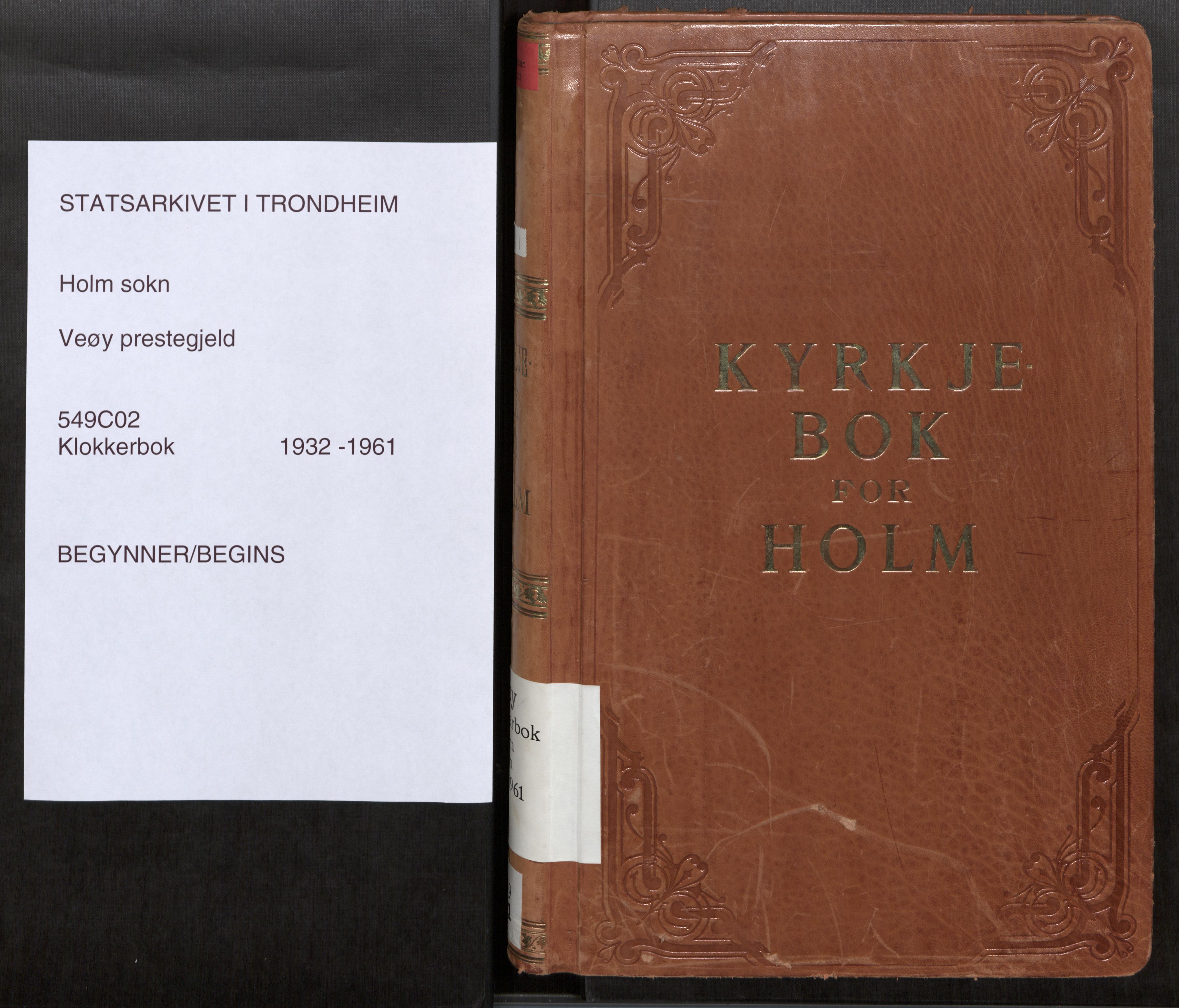Ministerialprotokoller, klokkerbøker og fødselsregistre - Møre og Romsdal, SAT/A-1454/549/L0616: Klokkerbok nr. 549C02, 1932-1961