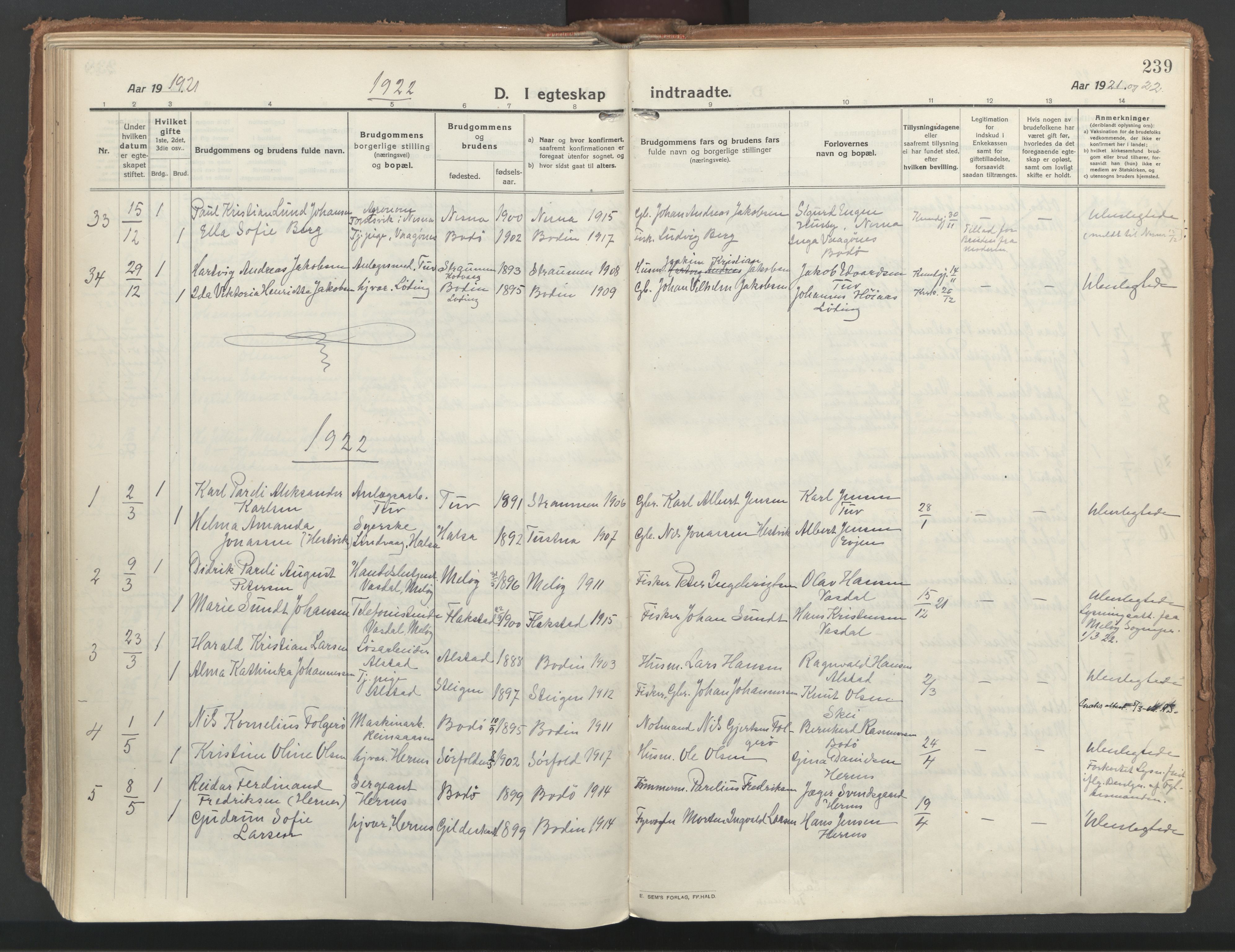 Ministerialprotokoller, klokkerbøker og fødselsregistre - Nordland, AV/SAT-A-1459/802/L0060: Ministerialbok nr. 802A07, 1916-1933, s. 239