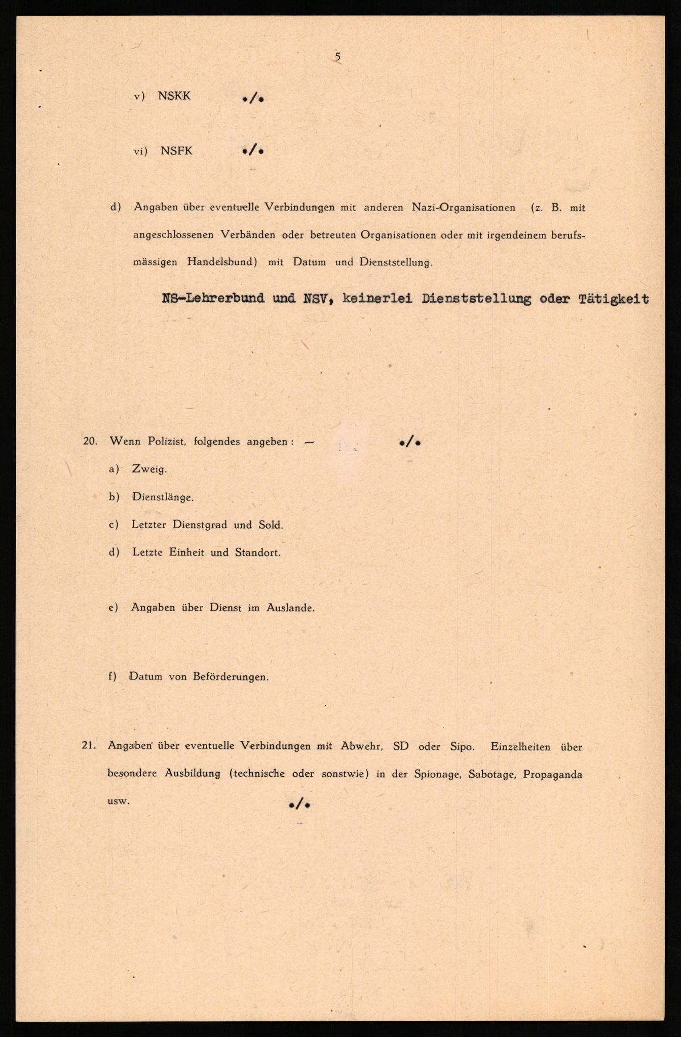 Forsvaret, Forsvarets overkommando II, AV/RA-RAFA-3915/D/Db/L0019: CI Questionaires. Tyske okkupasjonsstyrker i Norge. Tyskere., 1945-1946, s. 170