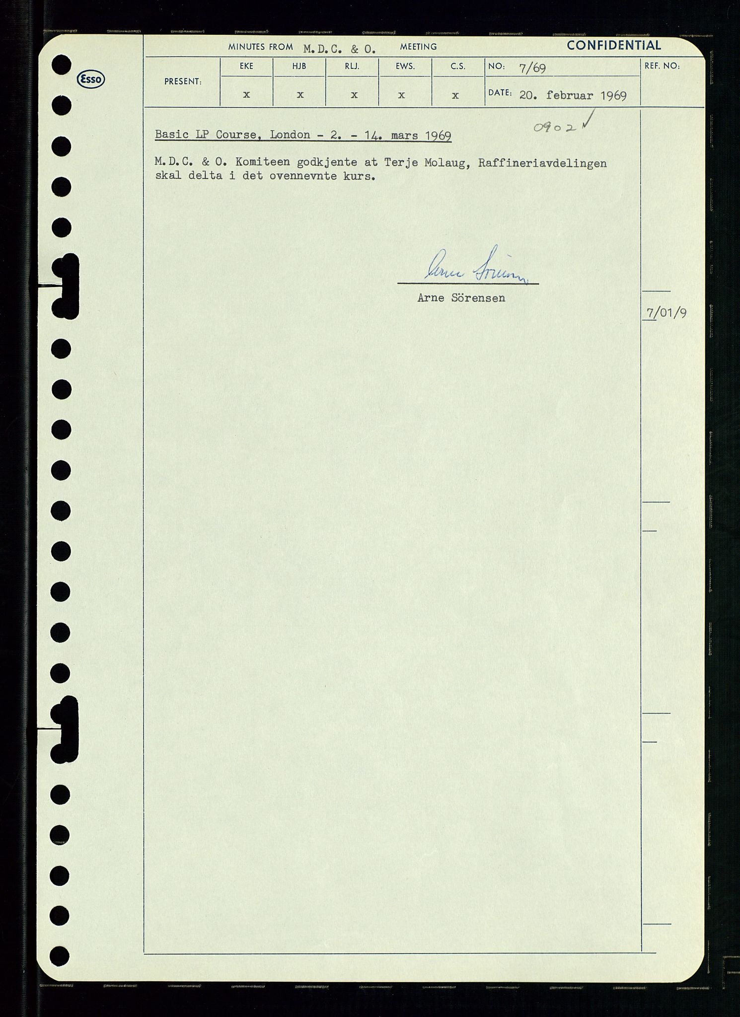 Pa 0982 - Esso Norge A/S, SAST/A-100448/A/Aa/L0003/0001: Den administrerende direksjon Board minutes (styrereferater) og Bedriftforsamlingsprotokoll / Den administrerende direksjon Board minutes (styrereferater), 1969, s. 142