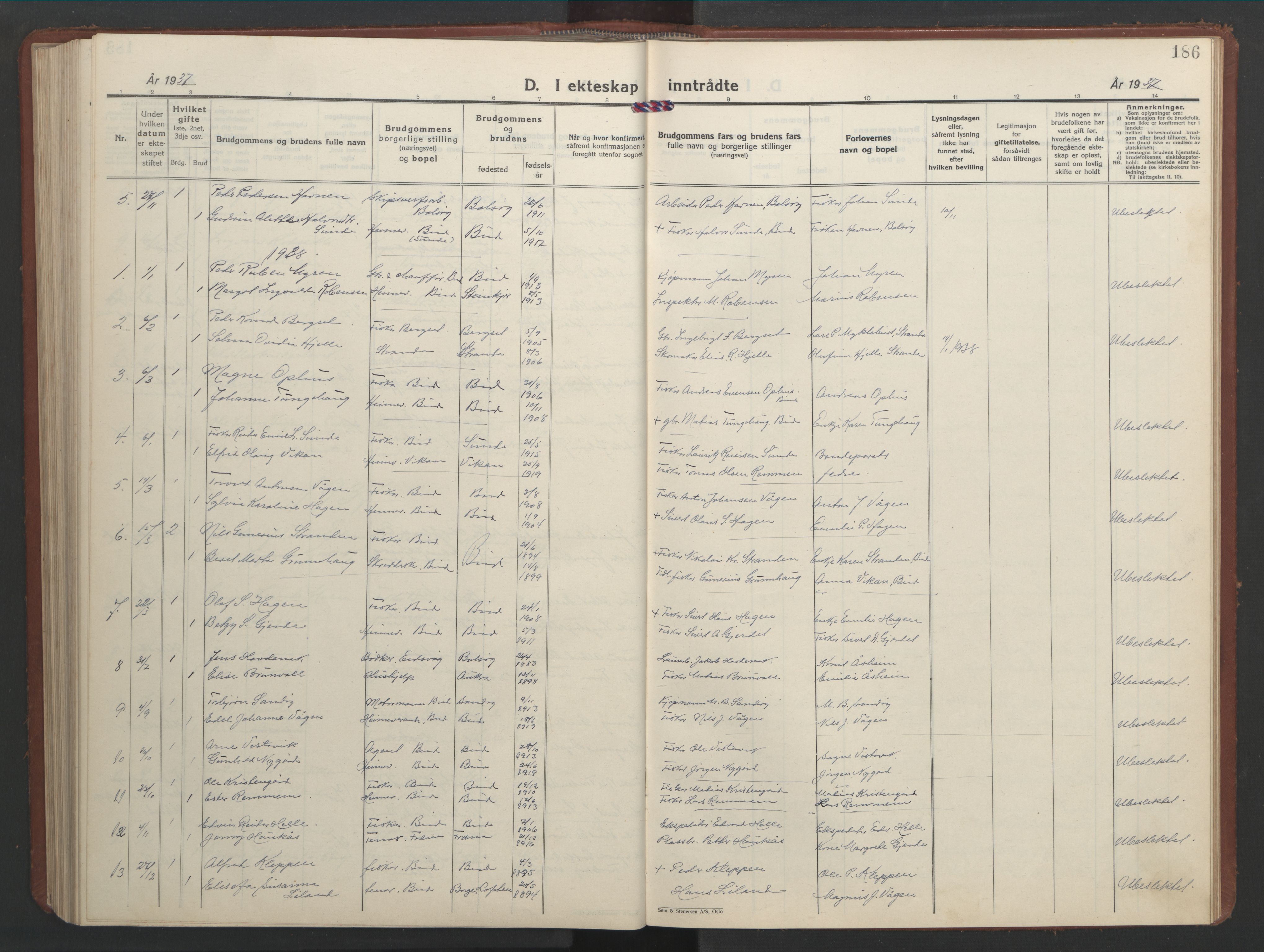 Ministerialprotokoller, klokkerbøker og fødselsregistre - Møre og Romsdal, AV/SAT-A-1454/566/L0775: Klokkerbok nr. 566C04, 1930-1946, s. 186