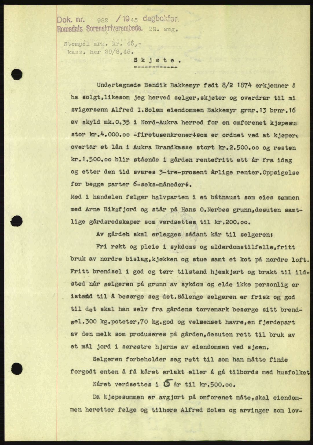 Romsdal sorenskriveri, SAT/A-4149/1/2/2C: Pantebok nr. A18, 1945-1945, Dagboknr: 982/1945