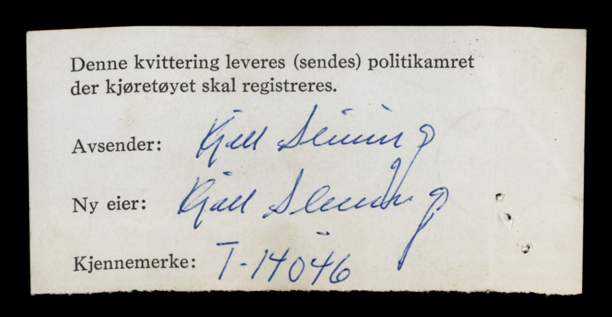 Møre og Romsdal vegkontor - Ålesund trafikkstasjon, AV/SAT-A-4099/F/Fe/L0042: Registreringskort for kjøretøy T 13906 - T 14079, 1927-1998, s. 2422
