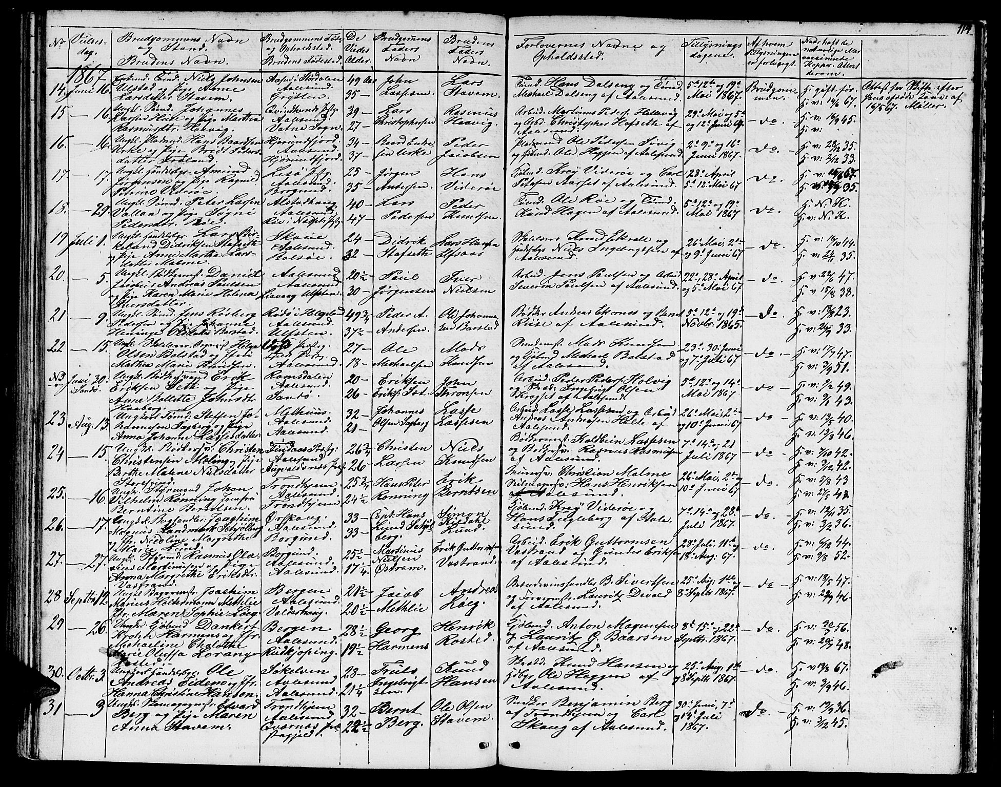 Ministerialprotokoller, klokkerbøker og fødselsregistre - Møre og Romsdal, AV/SAT-A-1454/529/L0464: Klokkerbok nr. 529C01, 1855-1867, s. 114