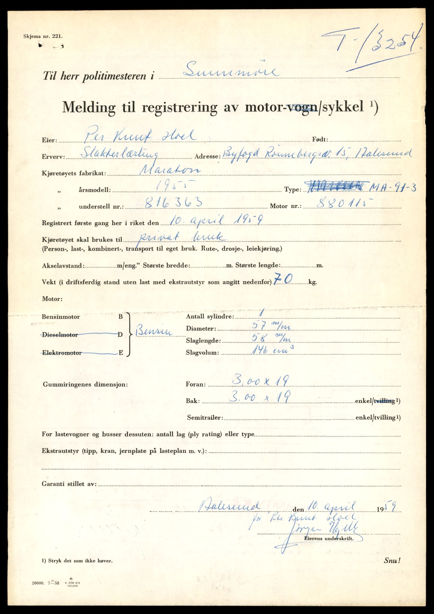 Møre og Romsdal vegkontor - Ålesund trafikkstasjon, AV/SAT-A-4099/F/Fe/L0038: Registreringskort for kjøretøy T 13180 - T 13360, 1927-1998, s. 1233