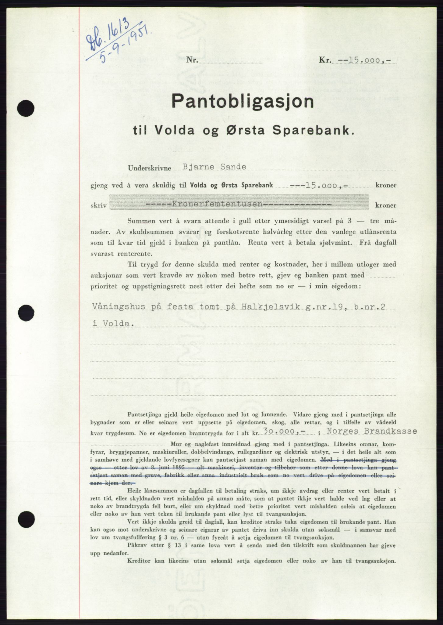 Søre Sunnmøre sorenskriveri, SAT/A-4122/1/2/2C/L0120: Pantebok nr. 8B, 1951-1951, Dagboknr: 1613/1951