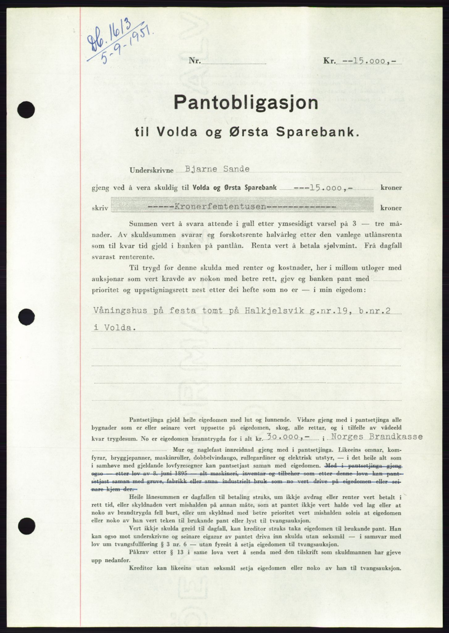 Søre Sunnmøre sorenskriveri, AV/SAT-A-4122/1/2/2C/L0120: Pantebok nr. 8B, 1951-1951, Dagboknr: 1613/1951