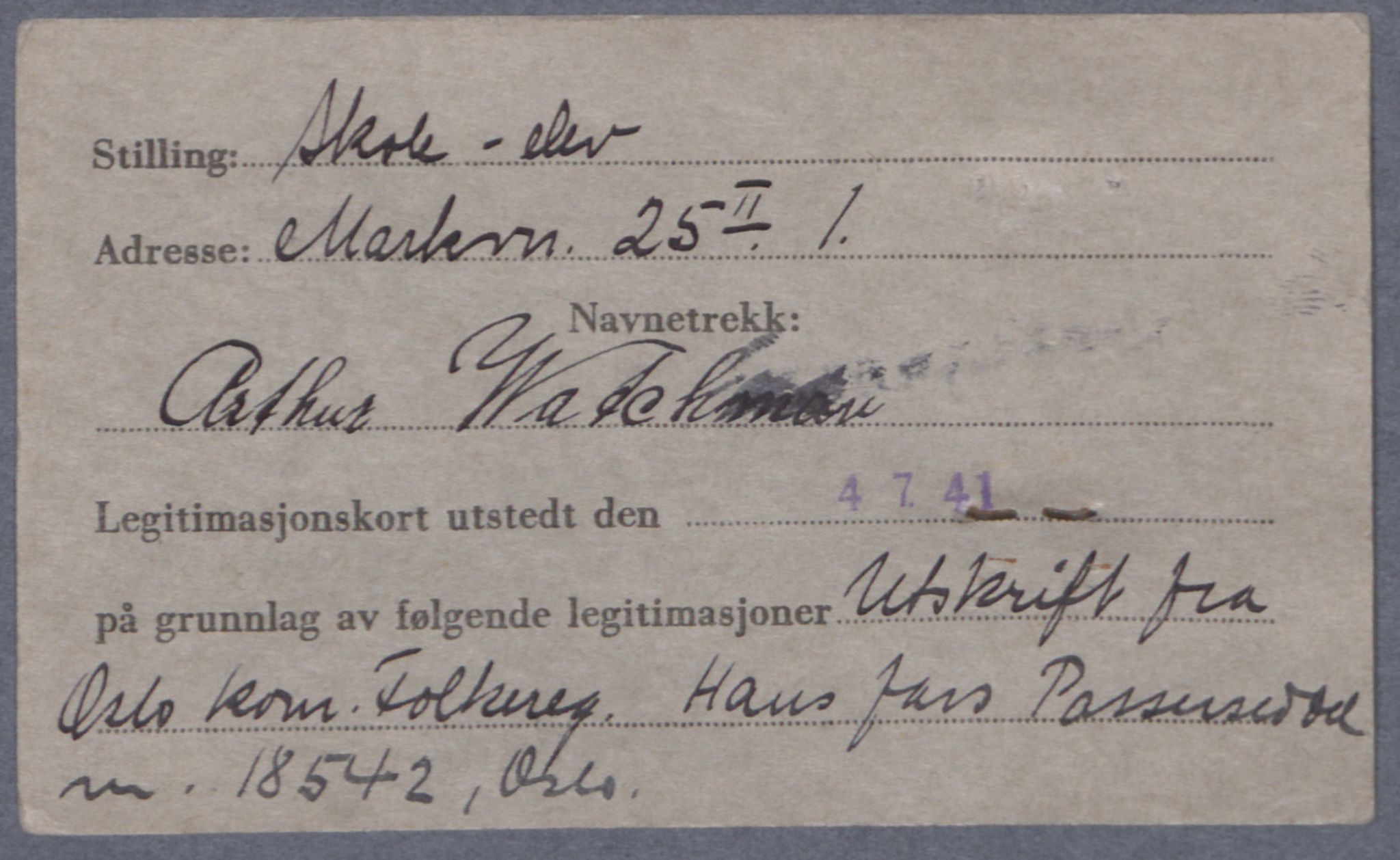 Sosialdepartementet, Våre Falne, RA/S-1708/E/Ee/L0021A: Fotografier av jøder på legitimasjonskort (1941-42), 1941-1942, s. 328