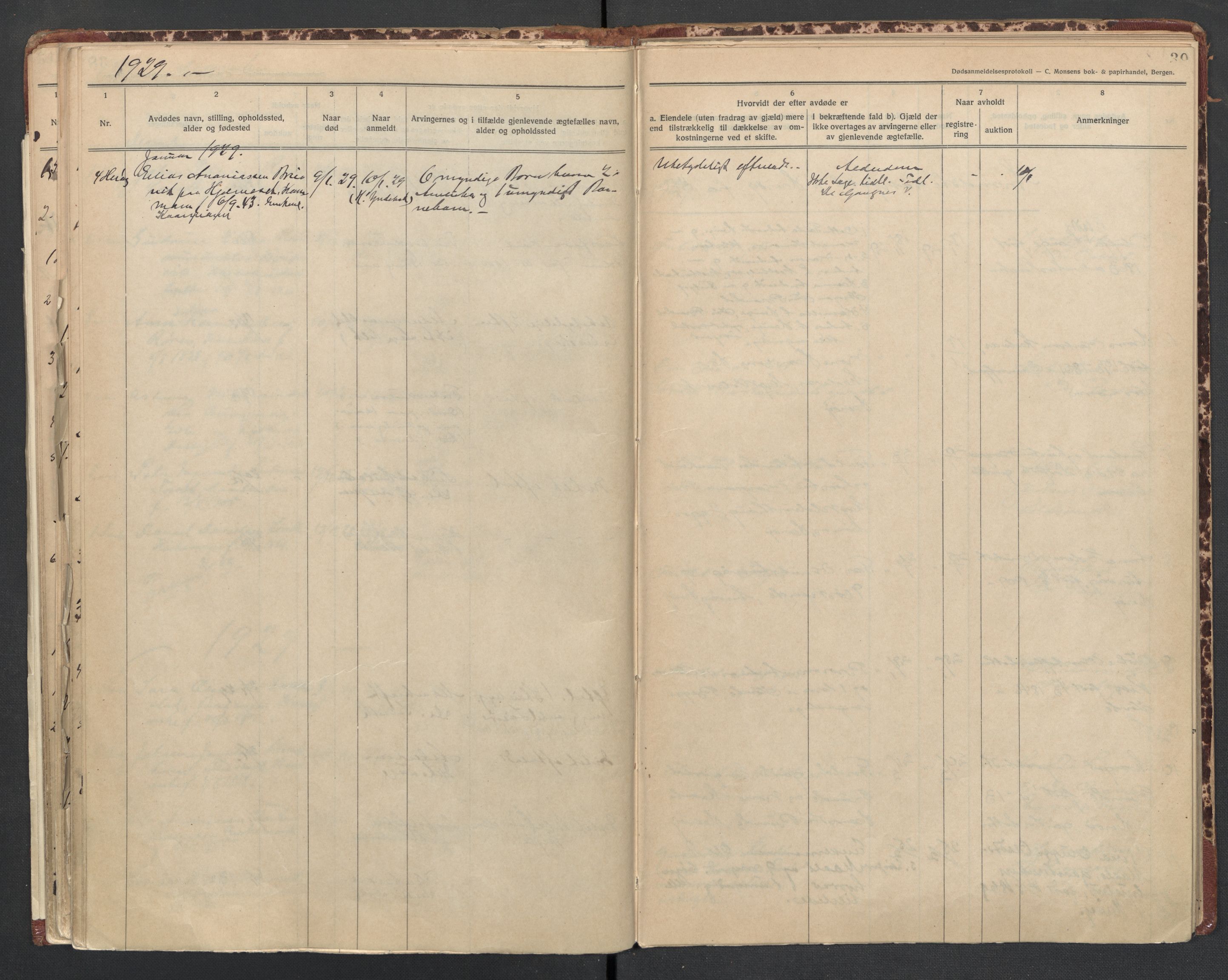 Herøy og Sande lensmannskontor, AV/SAT-A-5655/2/2/L0046: Dødsfallprotokoll, 1923-1931, s. 39