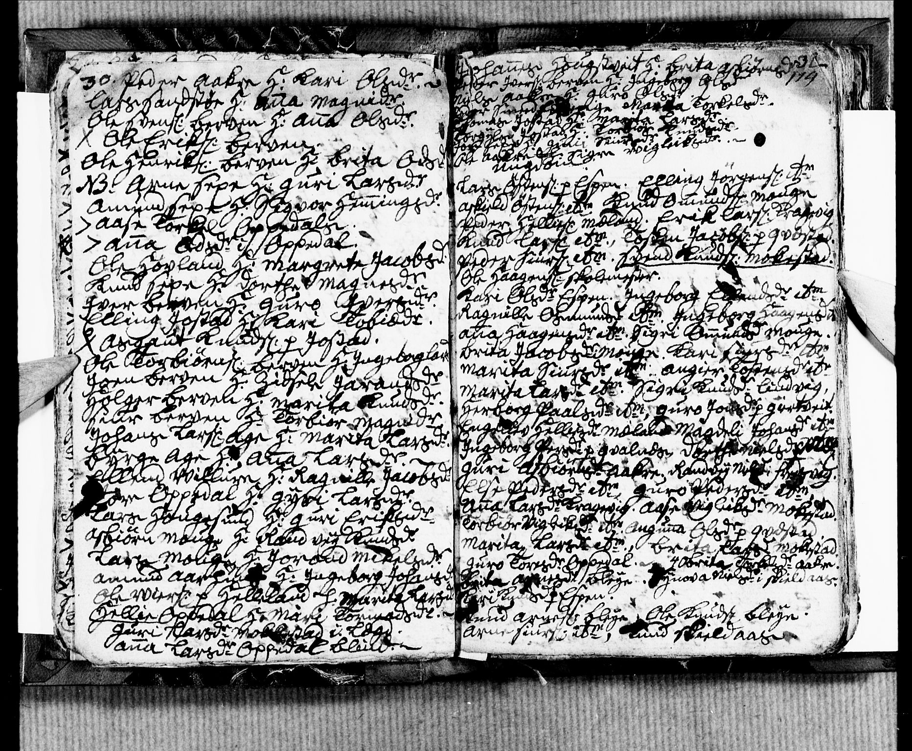Ullensvang sokneprestembete, SAB/A-78701/H/Hab: Klokkerbok nr. B 2, 1766-1768, s. 30-31