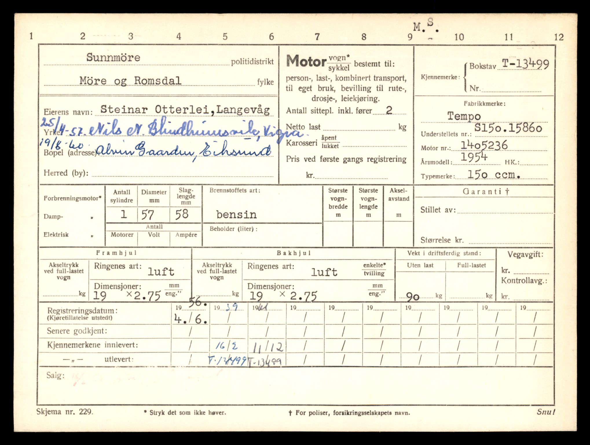 Møre og Romsdal vegkontor - Ålesund trafikkstasjon, AV/SAT-A-4099/F/Fe/L0039: Registreringskort for kjøretøy T 13361 - T 13530, 1927-1998, s. 2457