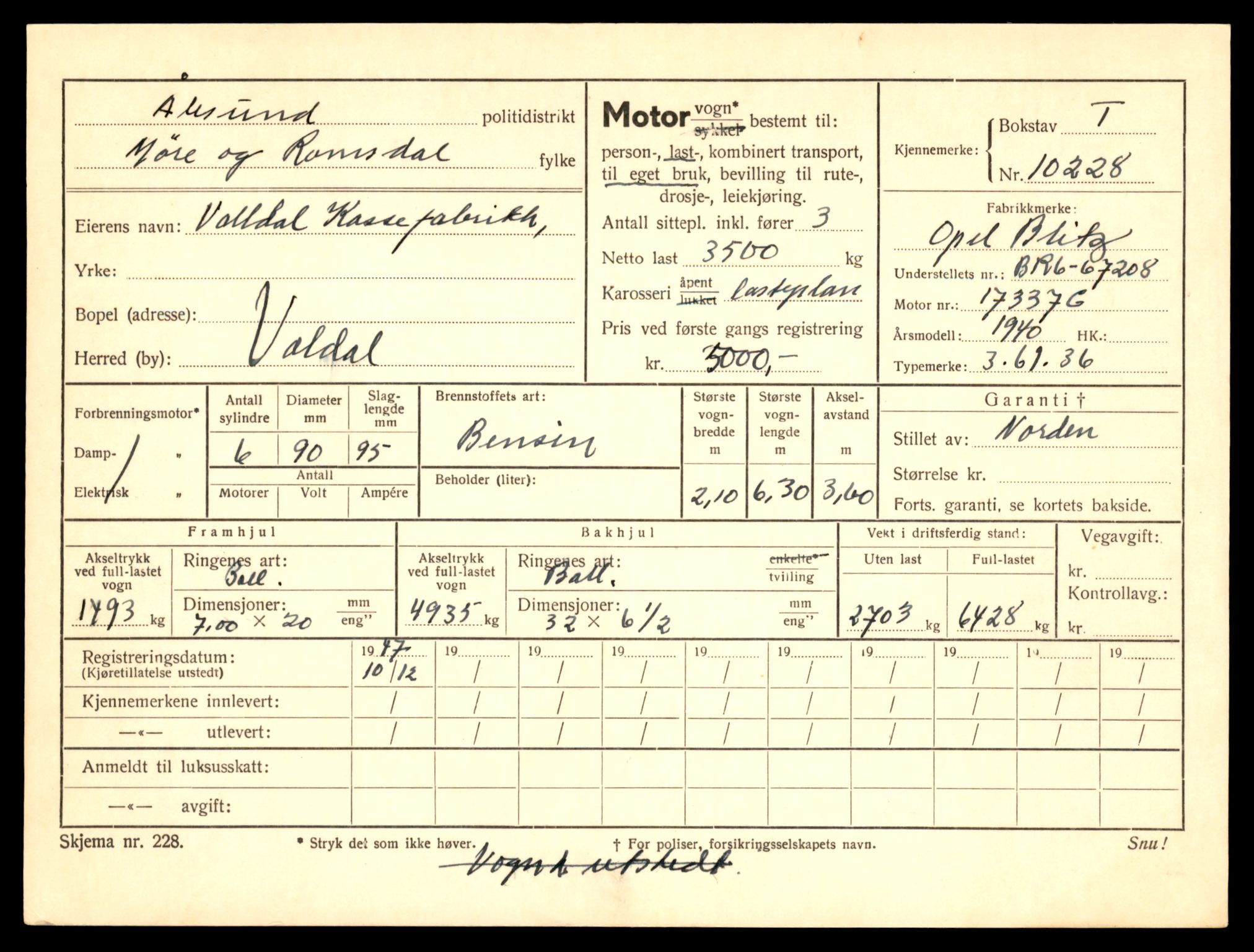 Møre og Romsdal vegkontor - Ålesund trafikkstasjon, SAT/A-4099/F/Fe/L0019: Registreringskort for kjøretøy T 10228 - T 10350, 1927-1998, s. 3
