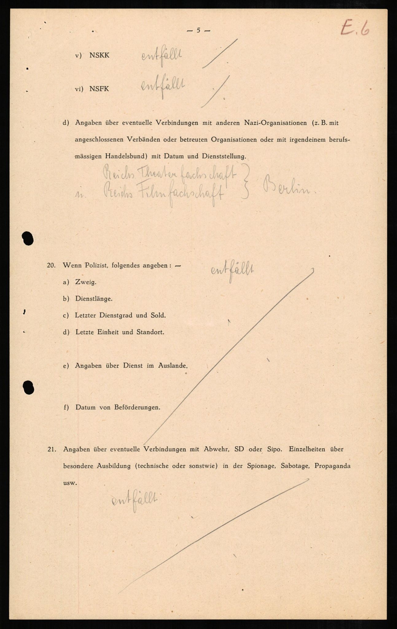Forsvaret, Forsvarets overkommando II, RA/RAFA-3915/D/Db/L0007: CI Questionaires. Tyske okkupasjonsstyrker i Norge. Tyskere., 1945-1946, s. 8
