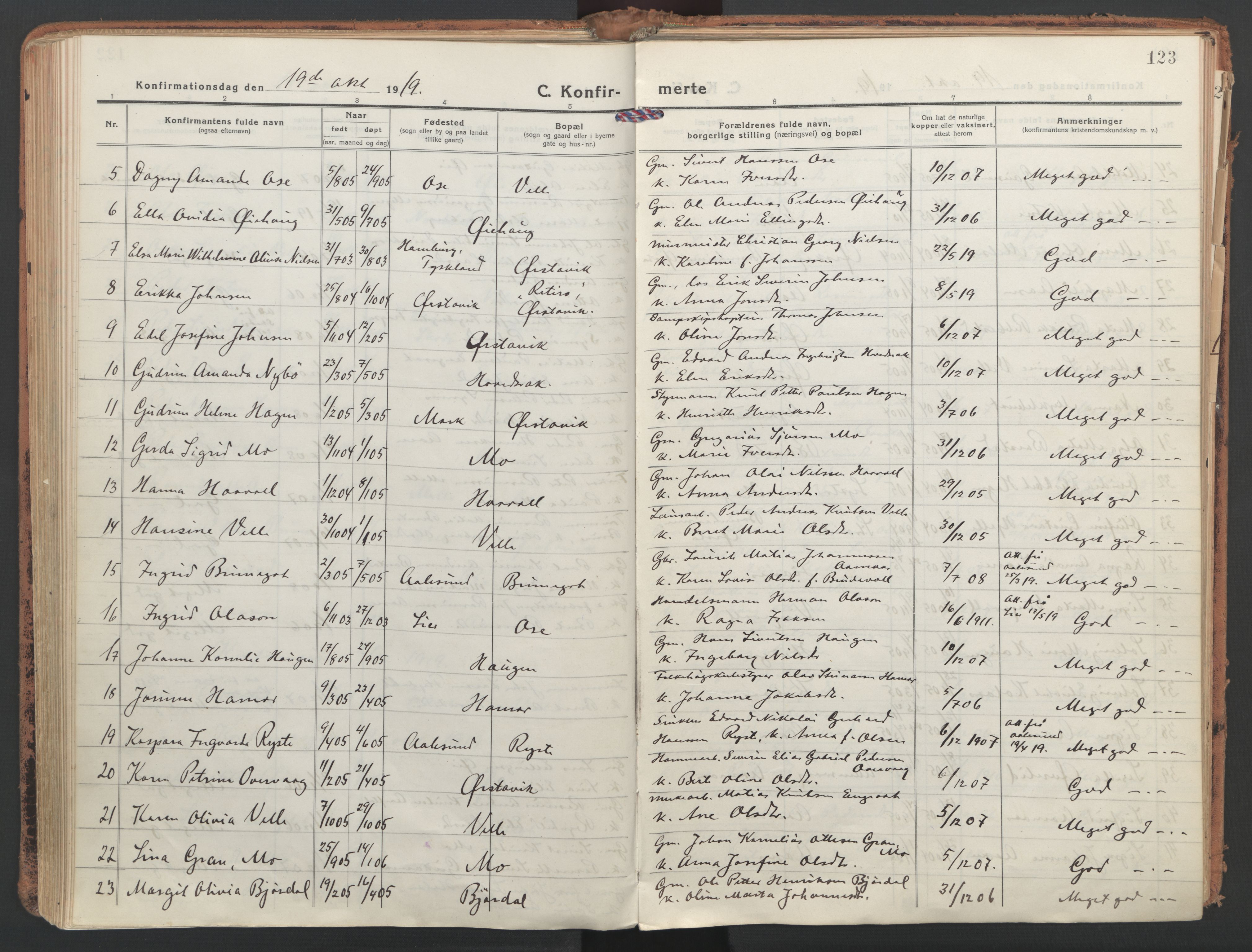 Ministerialprotokoller, klokkerbøker og fødselsregistre - Møre og Romsdal, SAT/A-1454/513/L0180: Ministerialbok nr. 513A07, 1919-1929, s. 123