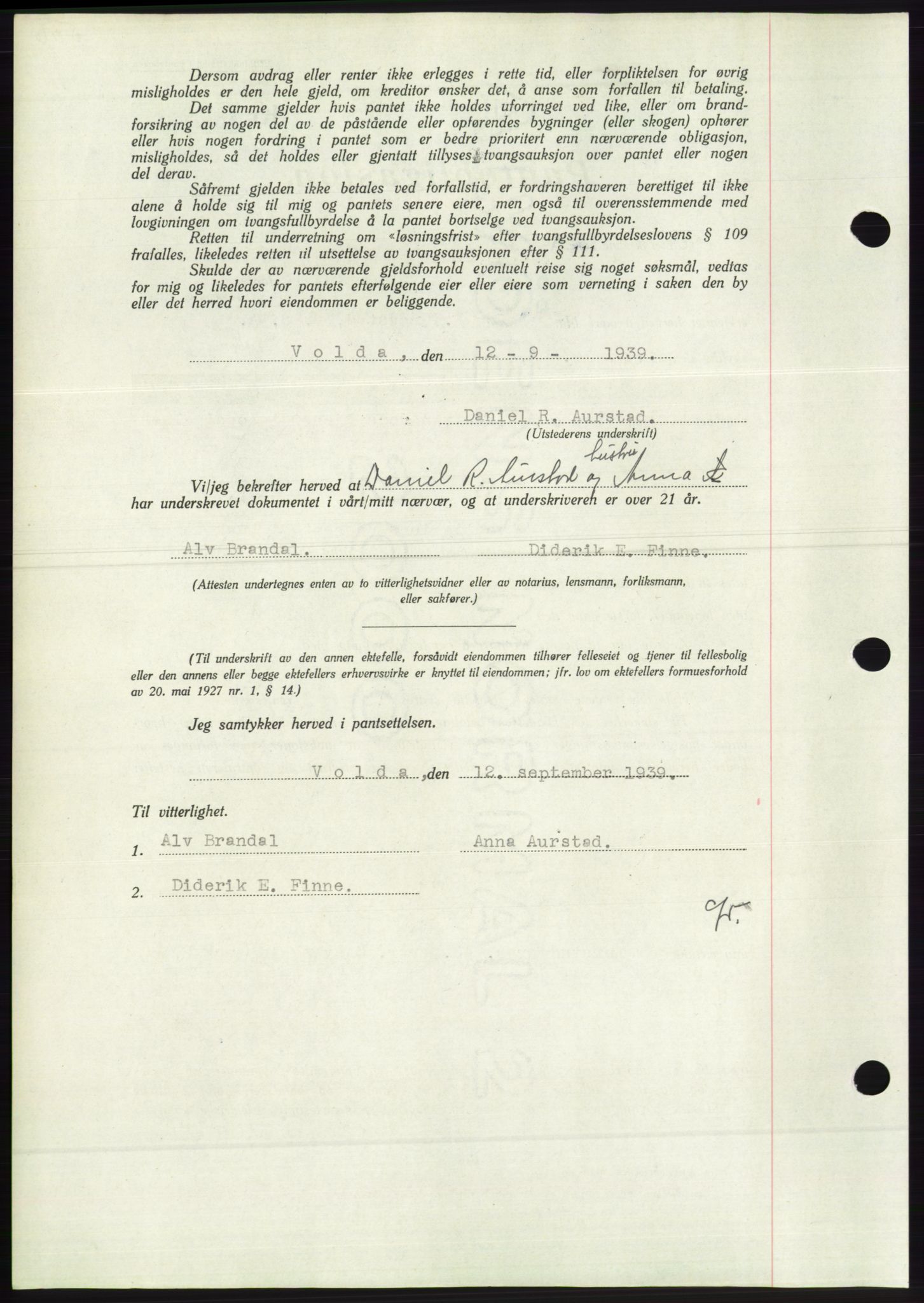 Søre Sunnmøre sorenskriveri, AV/SAT-A-4122/1/2/2C/L0068: Pantebok nr. 62, 1939-1939, Dagboknr: 1362/1939