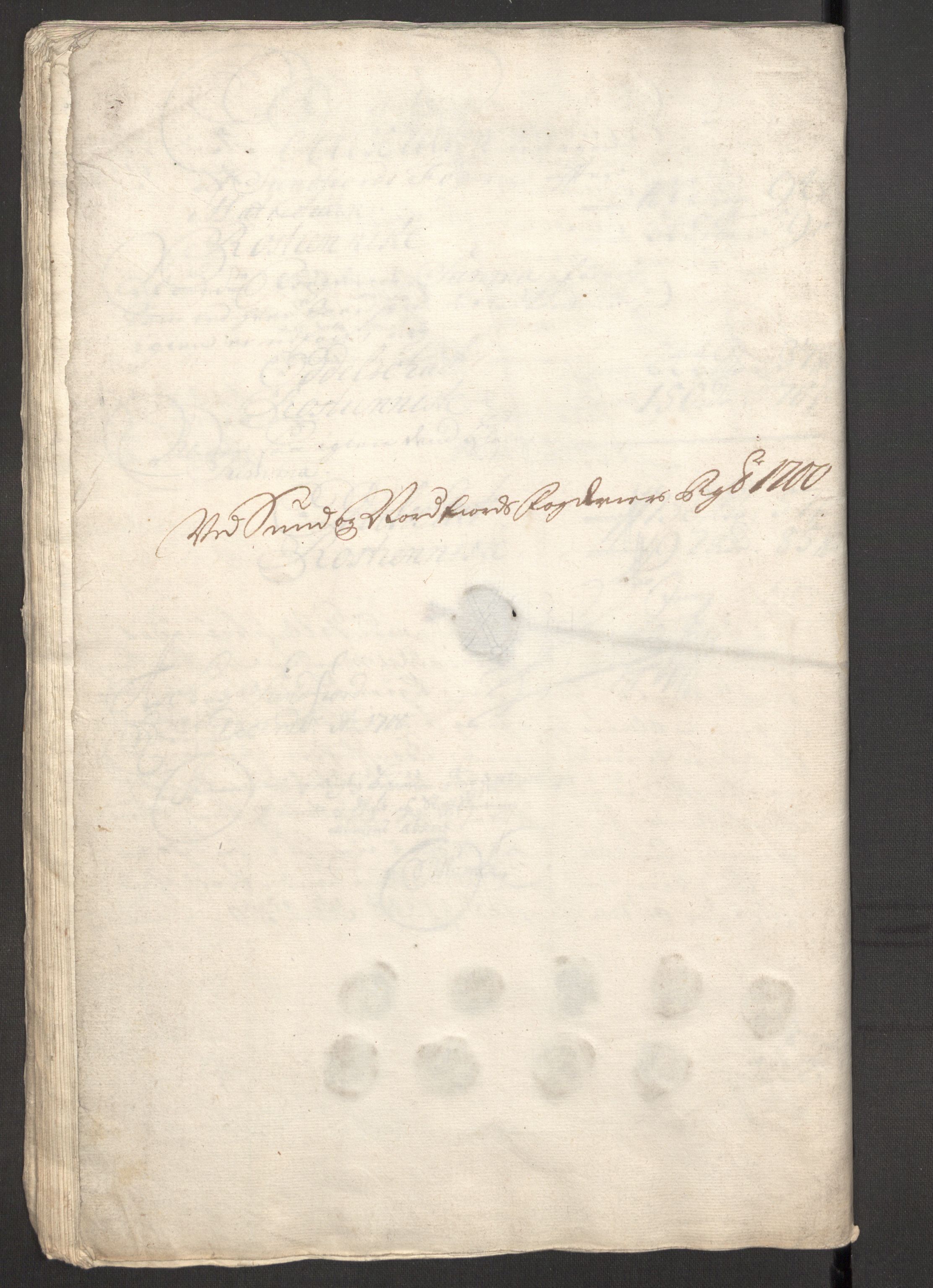 Rentekammeret inntil 1814, Reviderte regnskaper, Fogderegnskap, RA/EA-4092/R53/L3425: Fogderegnskap Sunn- og Nordfjord, 1700-1701, s. 62