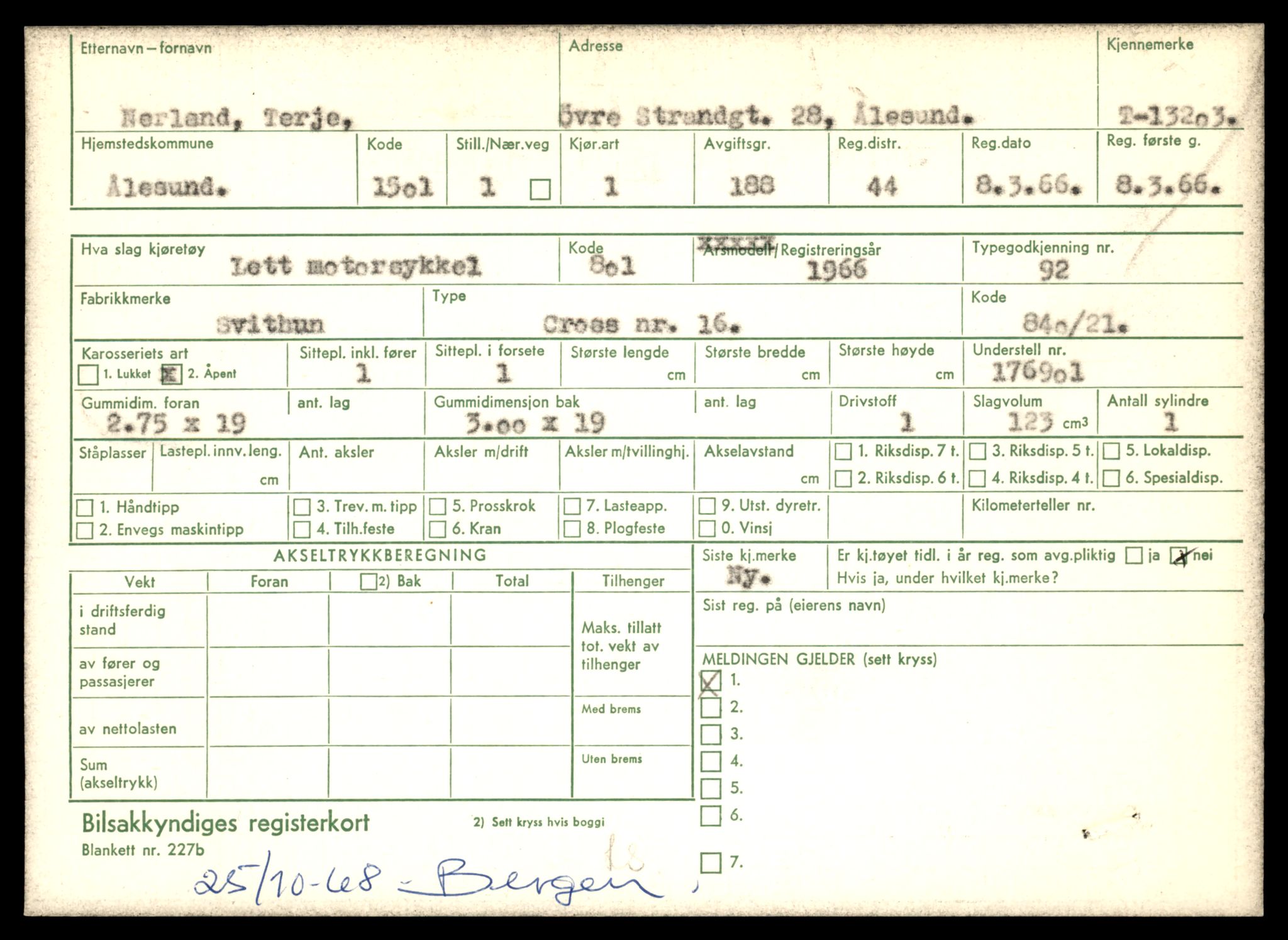 Møre og Romsdal vegkontor - Ålesund trafikkstasjon, AV/SAT-A-4099/F/Fe/L0038: Registreringskort for kjøretøy T 13180 - T 13360, 1927-1998, s. 367