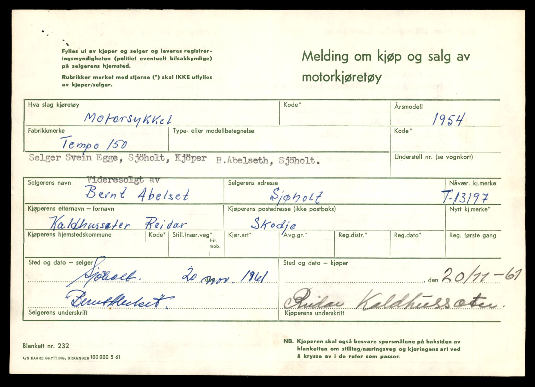 Møre og Romsdal vegkontor - Ålesund trafikkstasjon, AV/SAT-A-4099/F/Fe/L0038: Registreringskort for kjøretøy T 13180 - T 13360, 1927-1998, s. 269