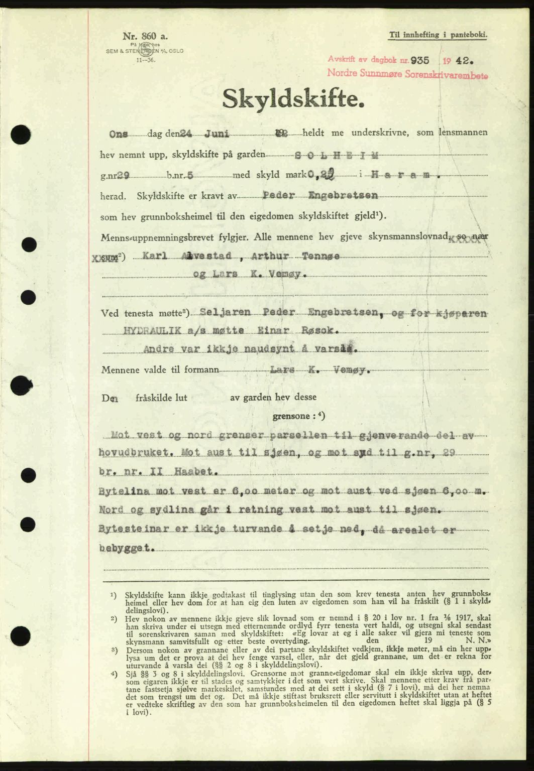 Nordre Sunnmøre sorenskriveri, SAT/A-0006/1/2/2C/2Ca: Pantebok nr. A13, 1942-1942, Dagboknr: 935/1942