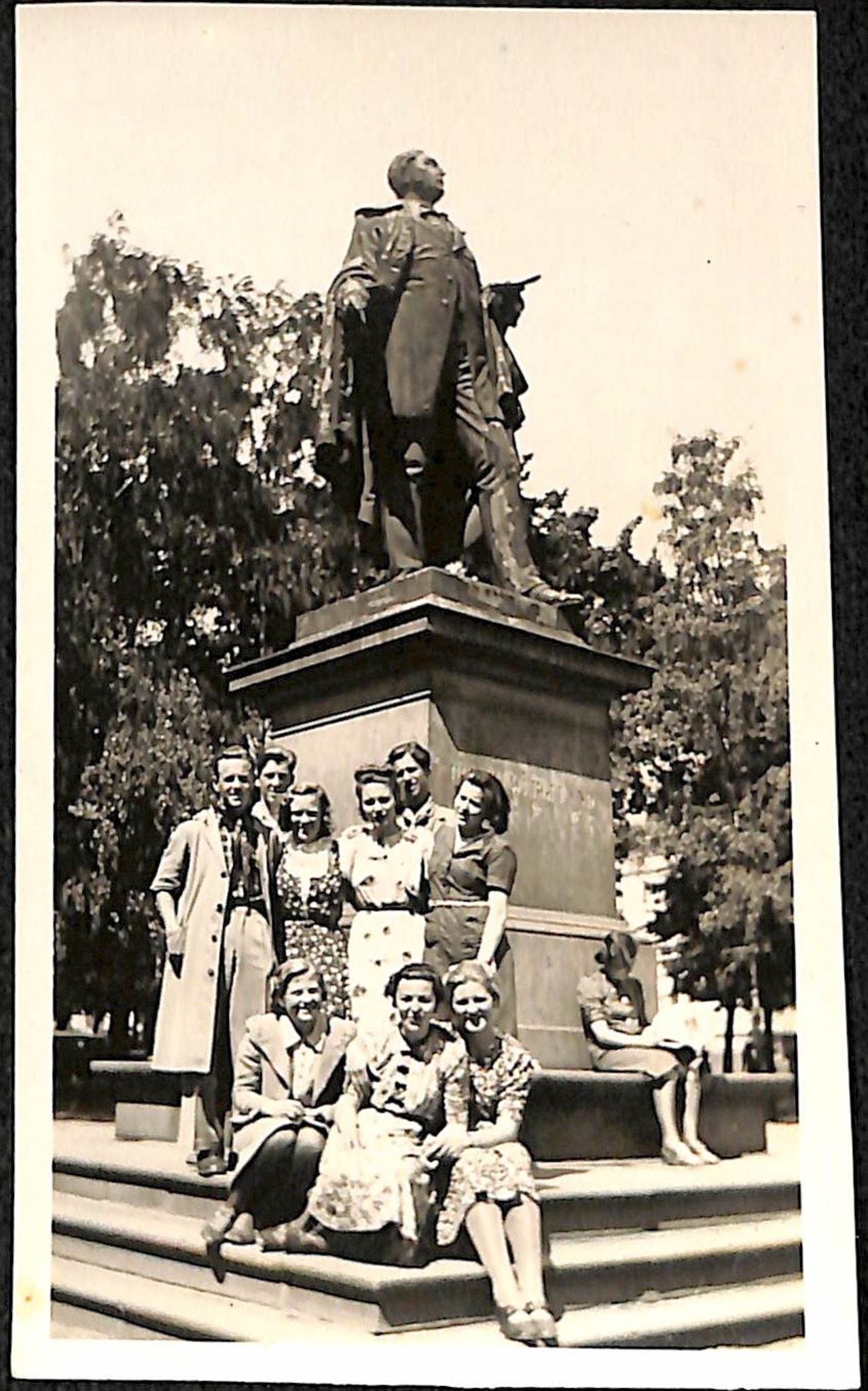 Maier, Ruth, HL/PA-7/U/0001 / Fotokort , 1939