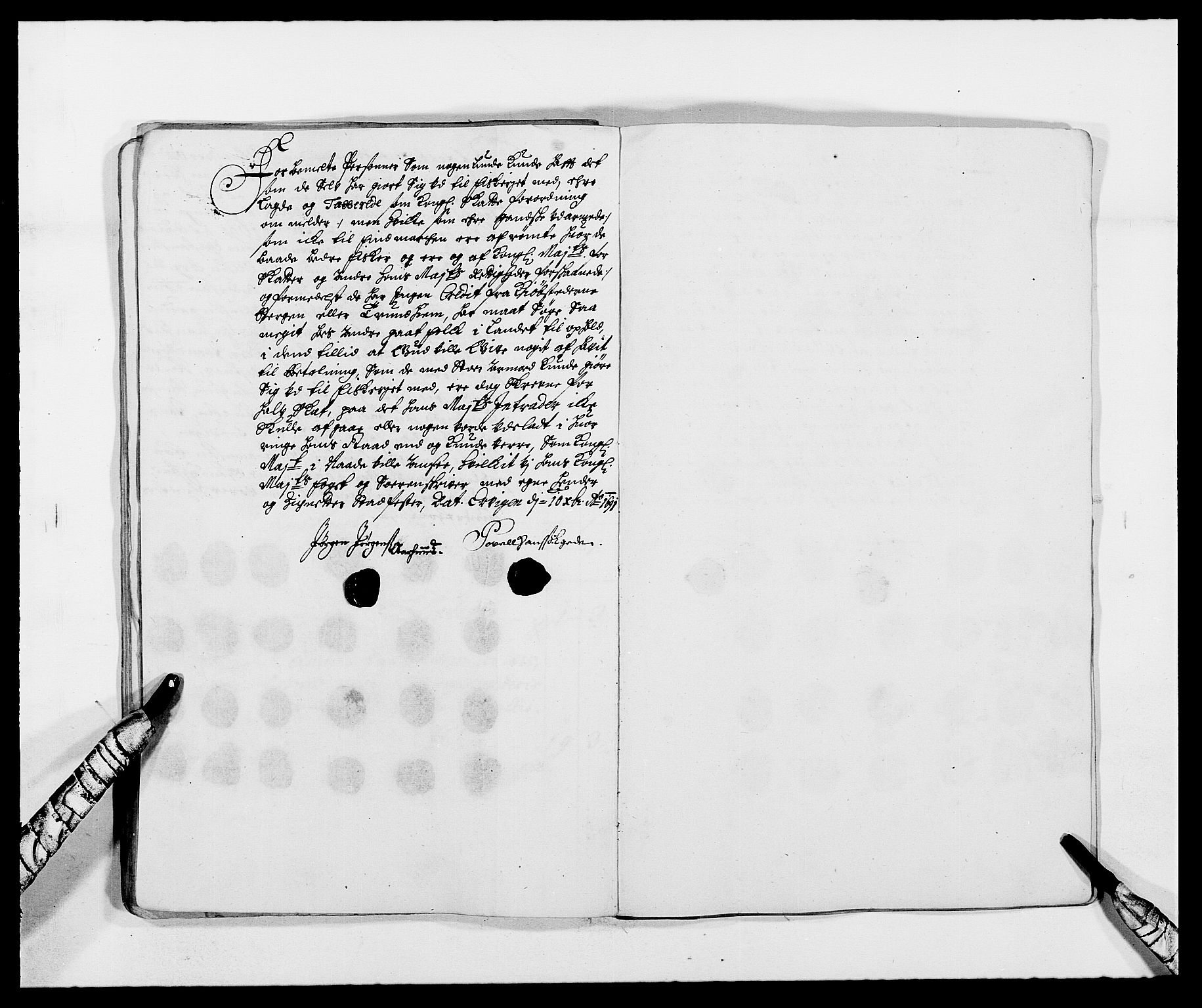 Rentekammeret inntil 1814, Reviderte regnskaper, Fogderegnskap, AV/RA-EA-4092/R68/L4752: Fogderegnskap Senja og Troms, 1691-1693, s. 35
