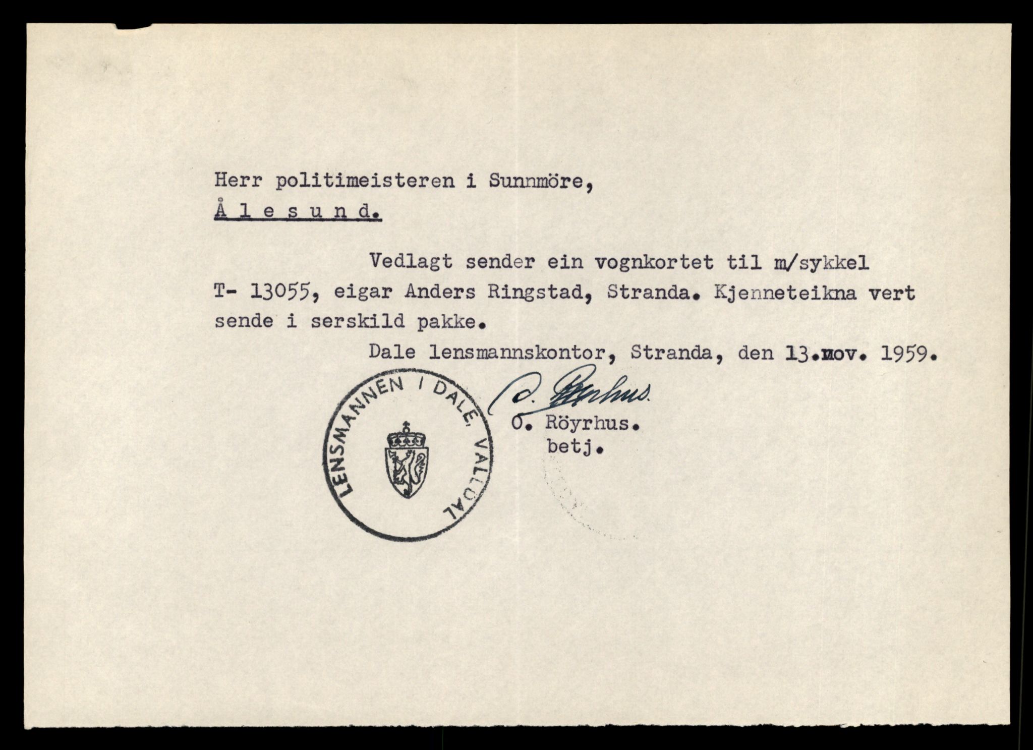 Møre og Romsdal vegkontor - Ålesund trafikkstasjon, AV/SAT-A-4099/F/Fe/L0037: Registreringskort for kjøretøy T 13031 - T 13179, 1927-1998, s. 531