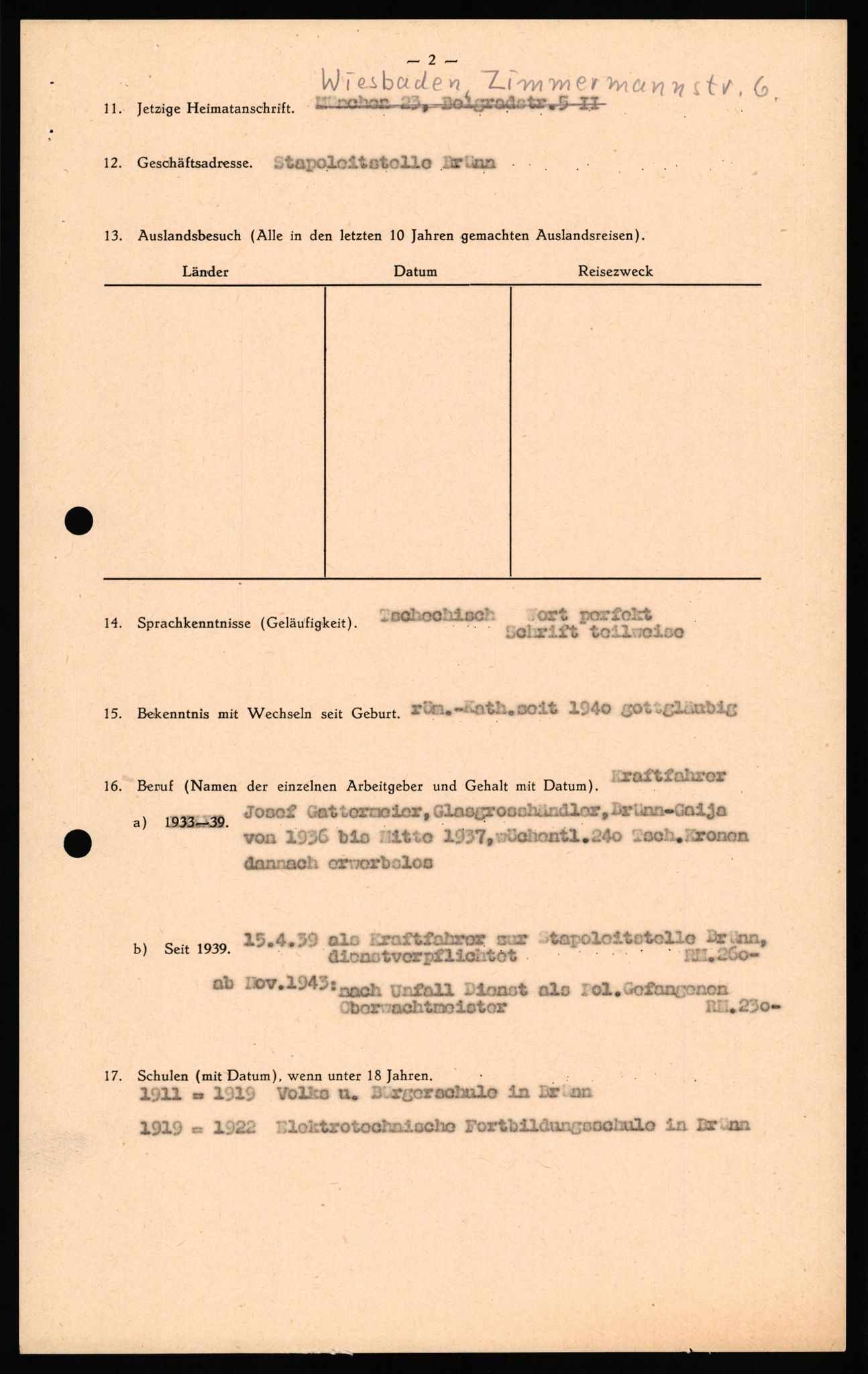 Forsvaret, Forsvarets overkommando II, AV/RA-RAFA-3915/D/Db/L0034: CI Questionaires. Tyske okkupasjonsstyrker i Norge. Tyskere., 1945-1946, s. 82