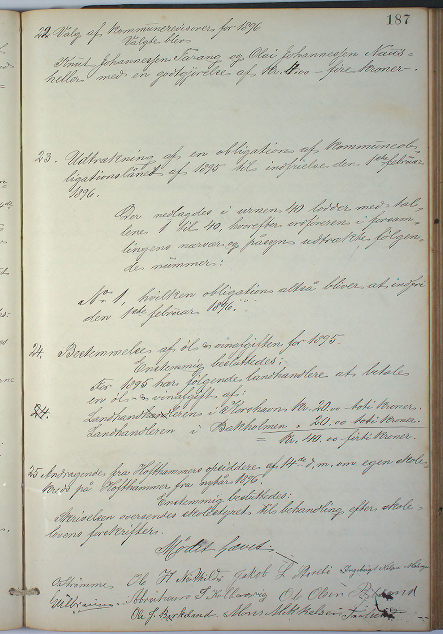 Austevoll kommune. Formannskapet, IKAH/1244-021/A/Aa/L0001: Forhandlingsprotokoll for heradstyret, 1886-1900, s. 374