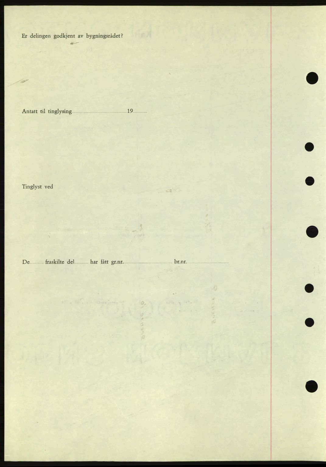 Nordre Sunnmøre sorenskriveri, AV/SAT-A-0006/1/2/2C/2Ca: Pantebok nr. A20a, 1945-1945, Dagboknr: 821/1945